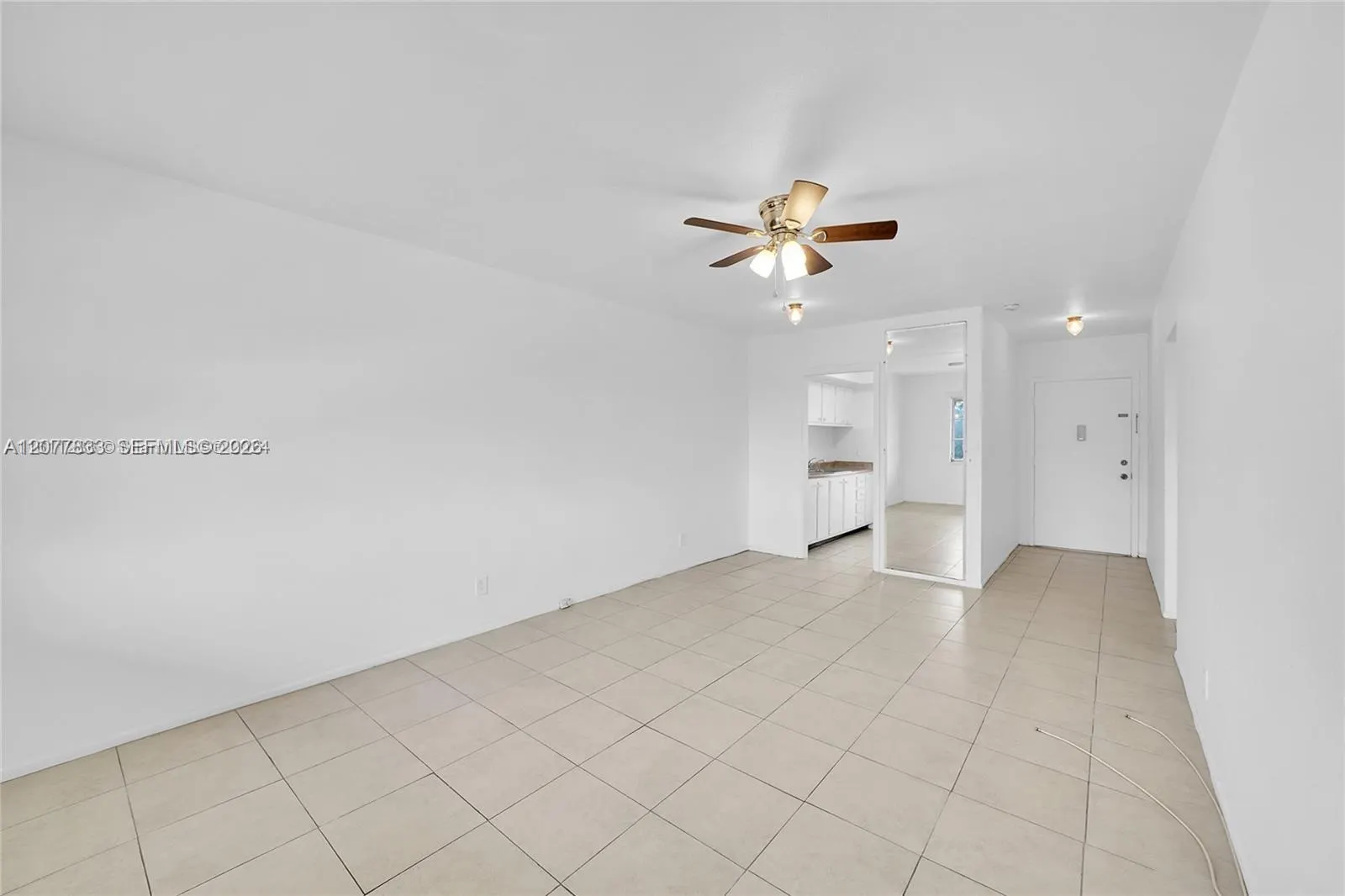 1050 E SAMPLE Road #309