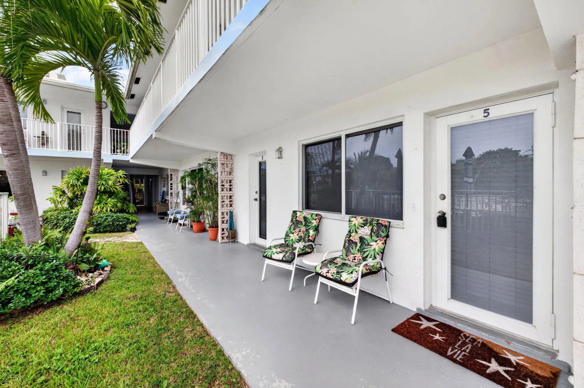 3232 Canal Drive
