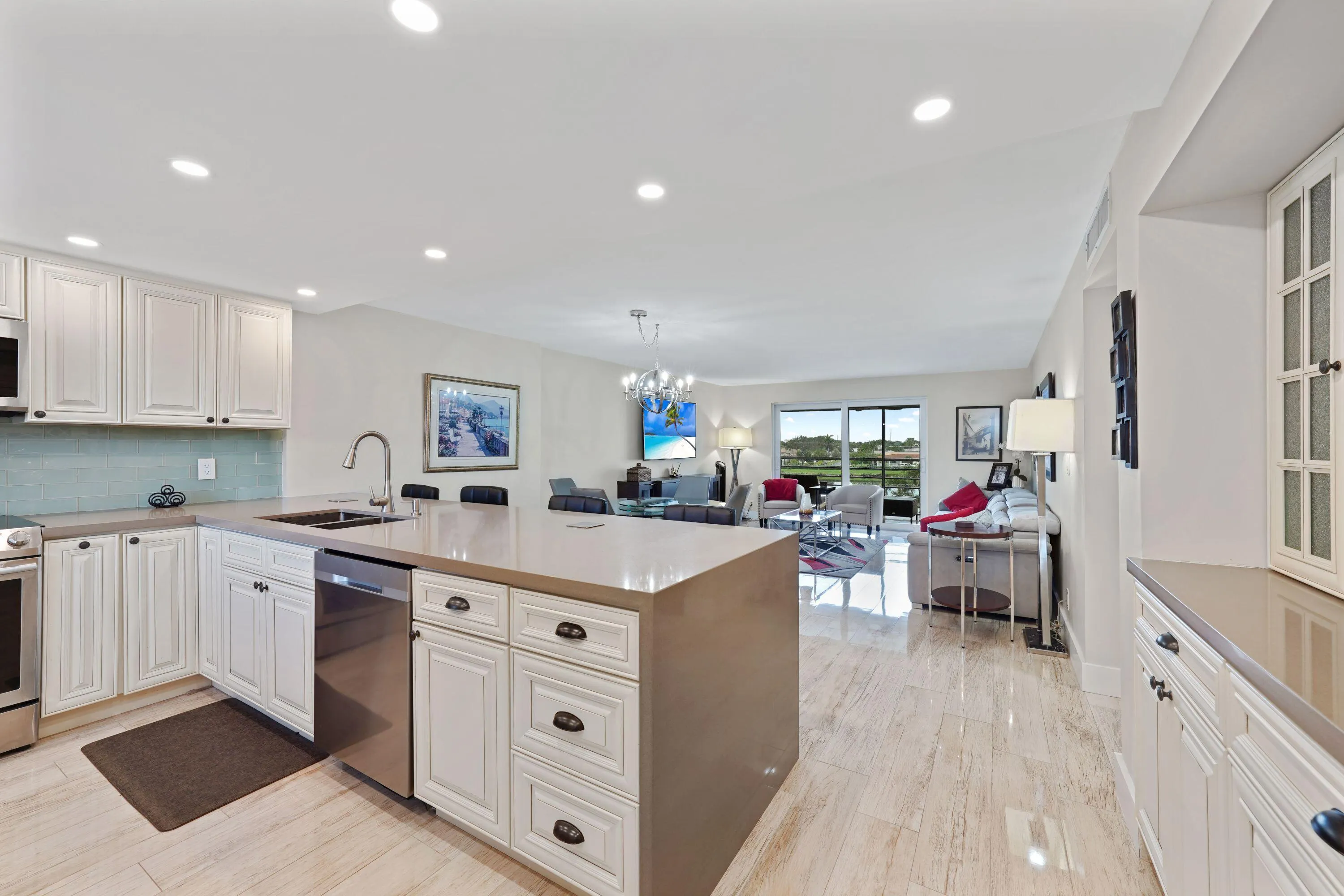 321 SE 3RD Street #308