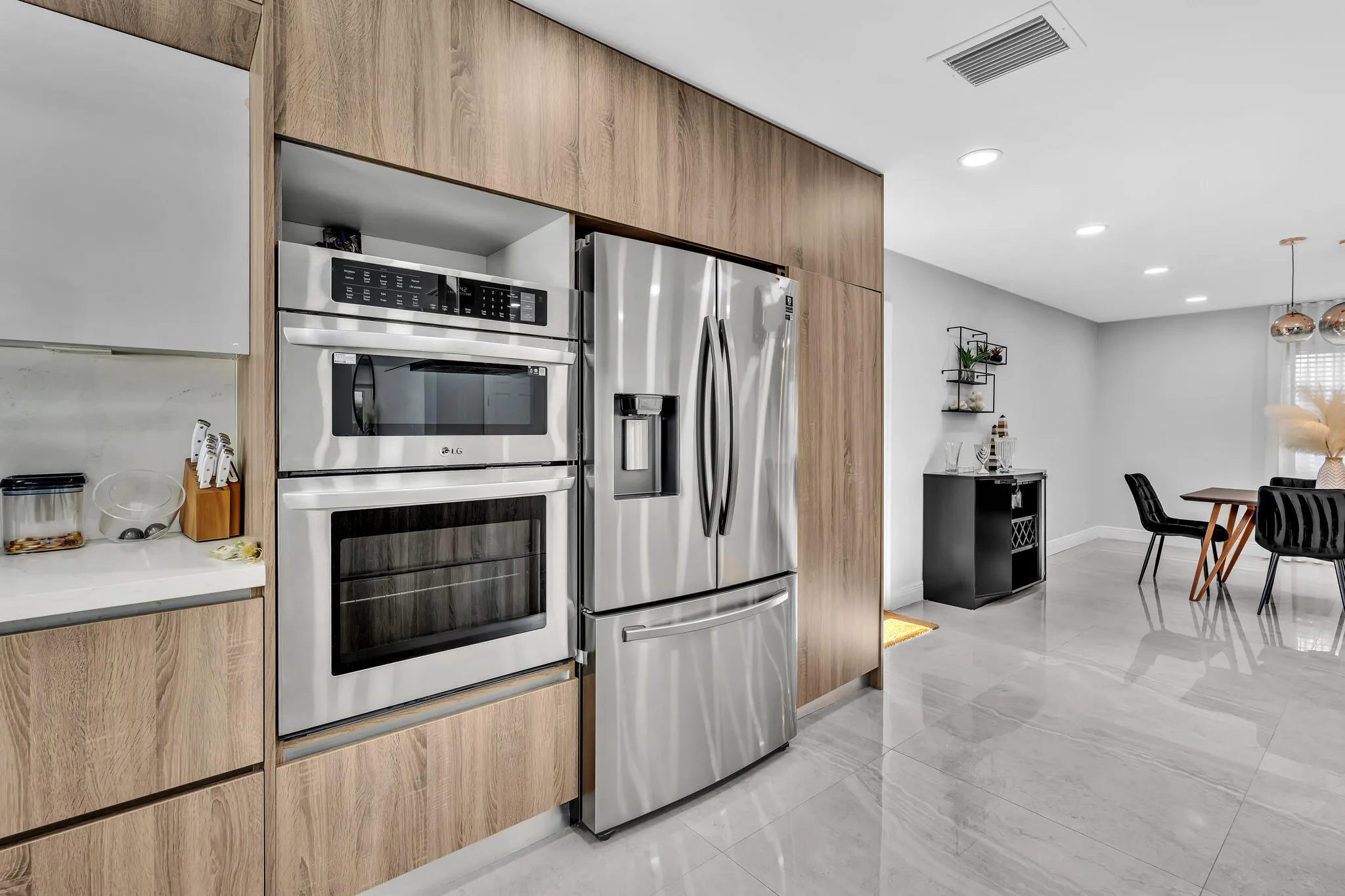 136 GREENS Road
