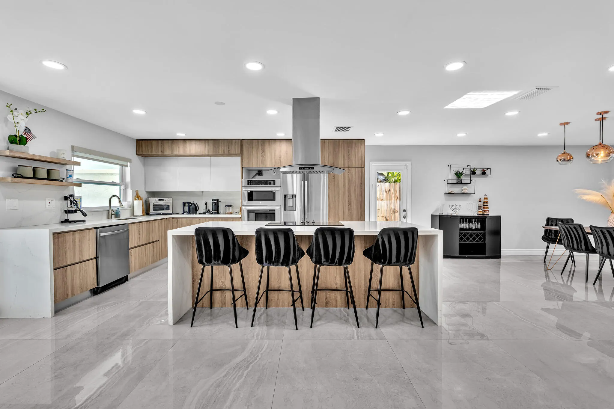 136 GREENS Road