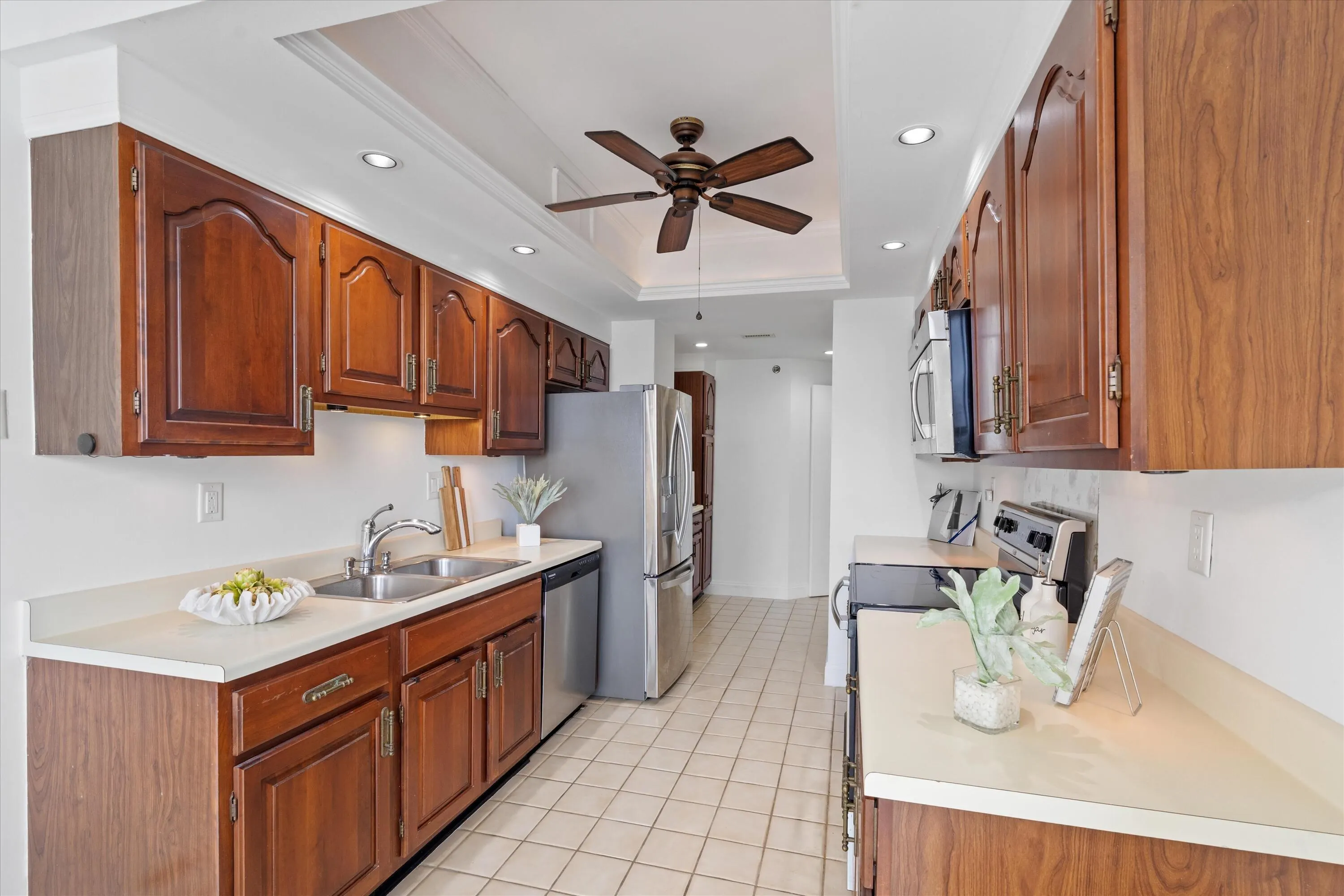 1300 S OCEAN Boulevard #705