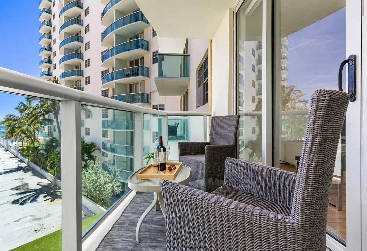 3801 S OCEAN Drive #4Y