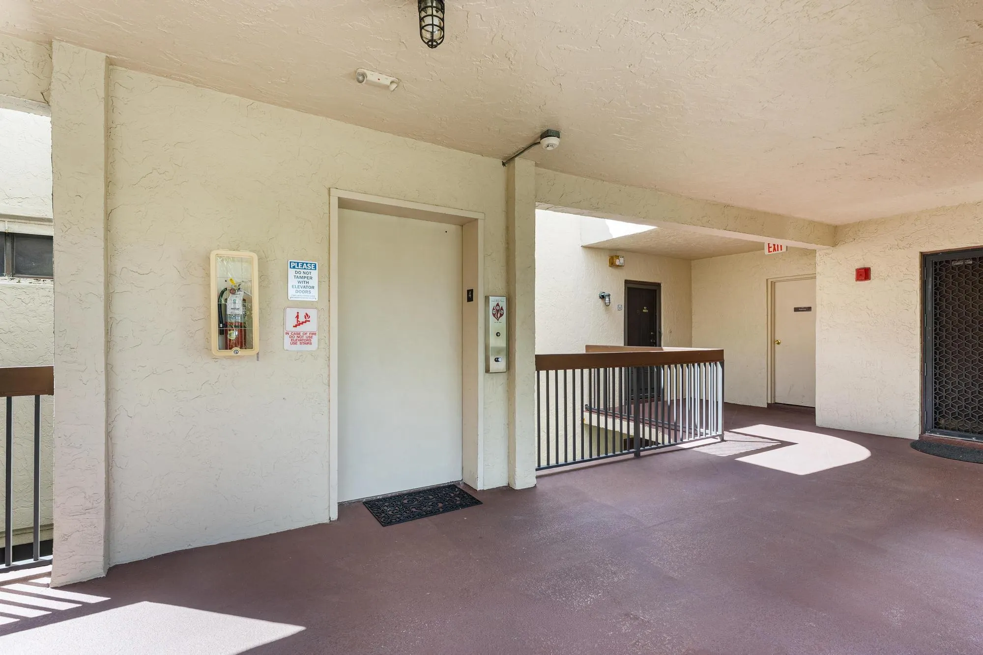 6342 LONGBOAT Lane W #403