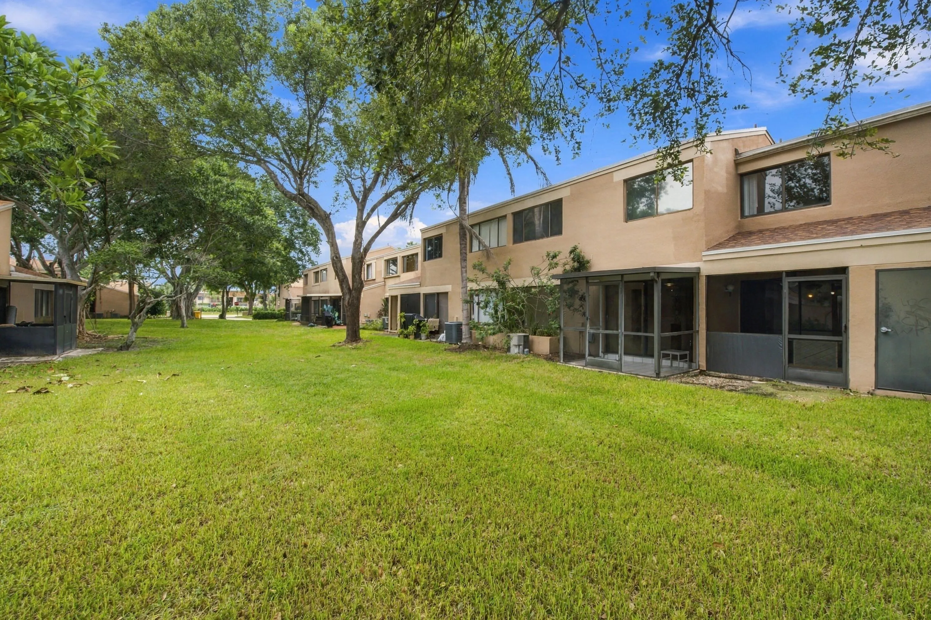 1149 NW 13th Street #Apt 6
