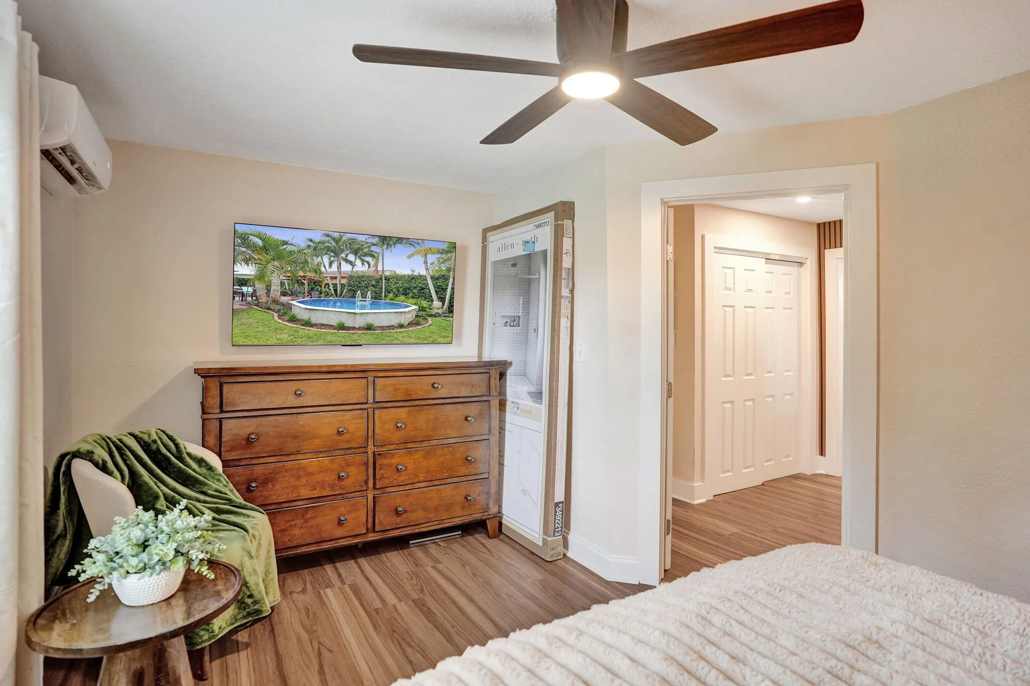 800 N 59th Avenue #1-2