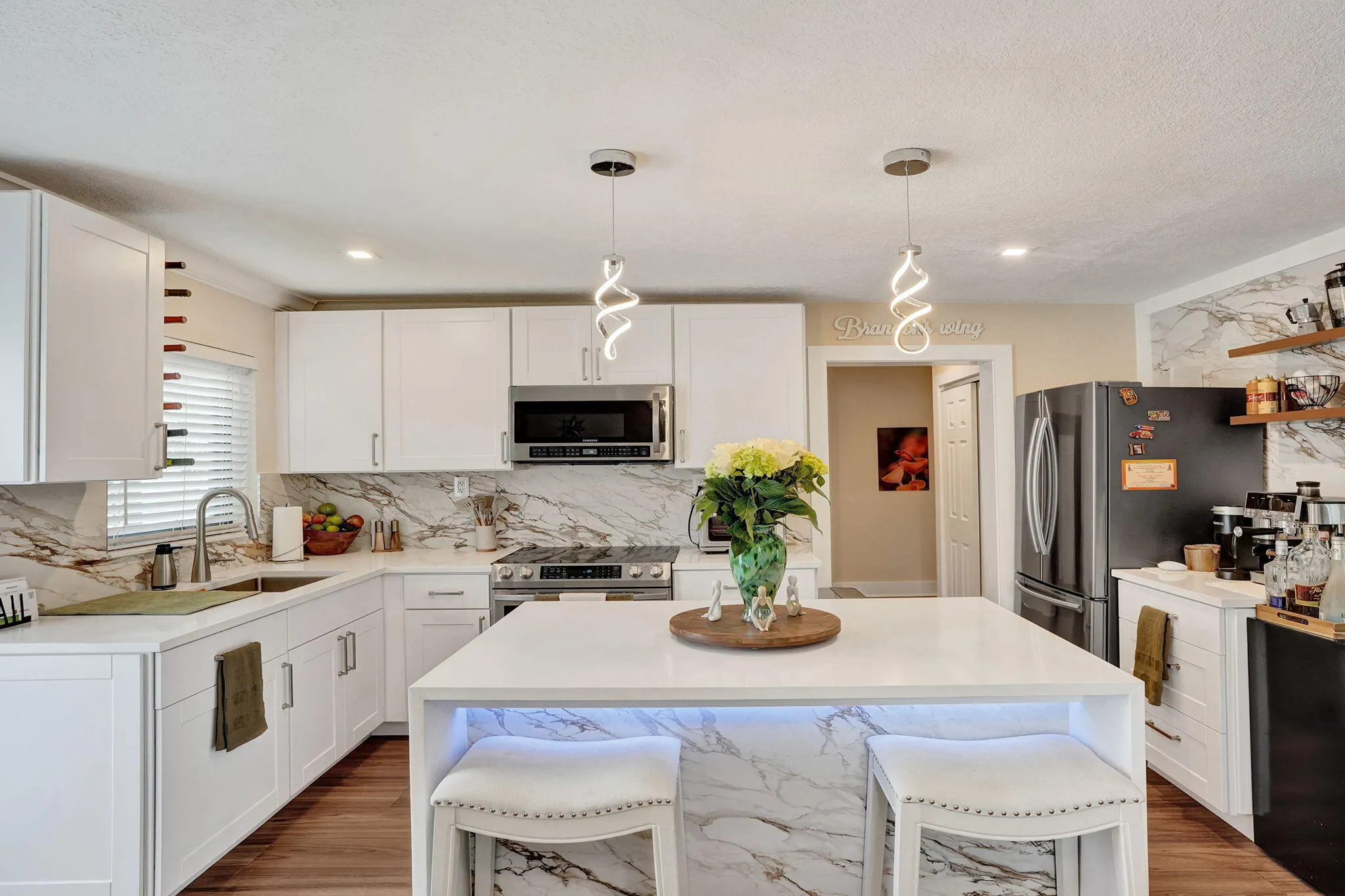 800 N 59th Avenue #1-2