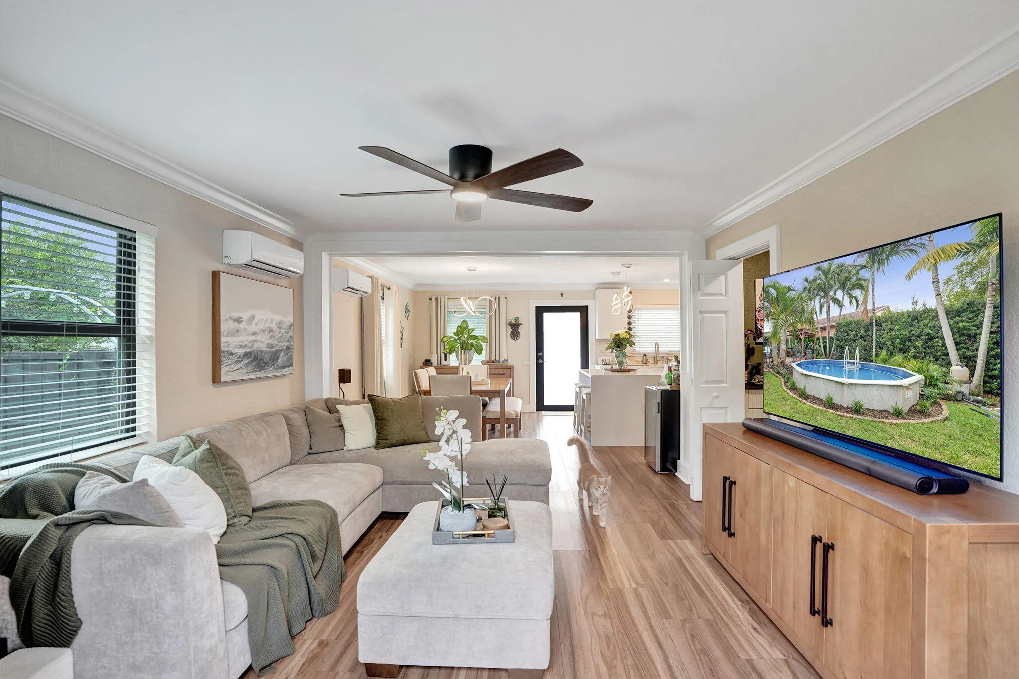 800 N 59th Avenue #1-2