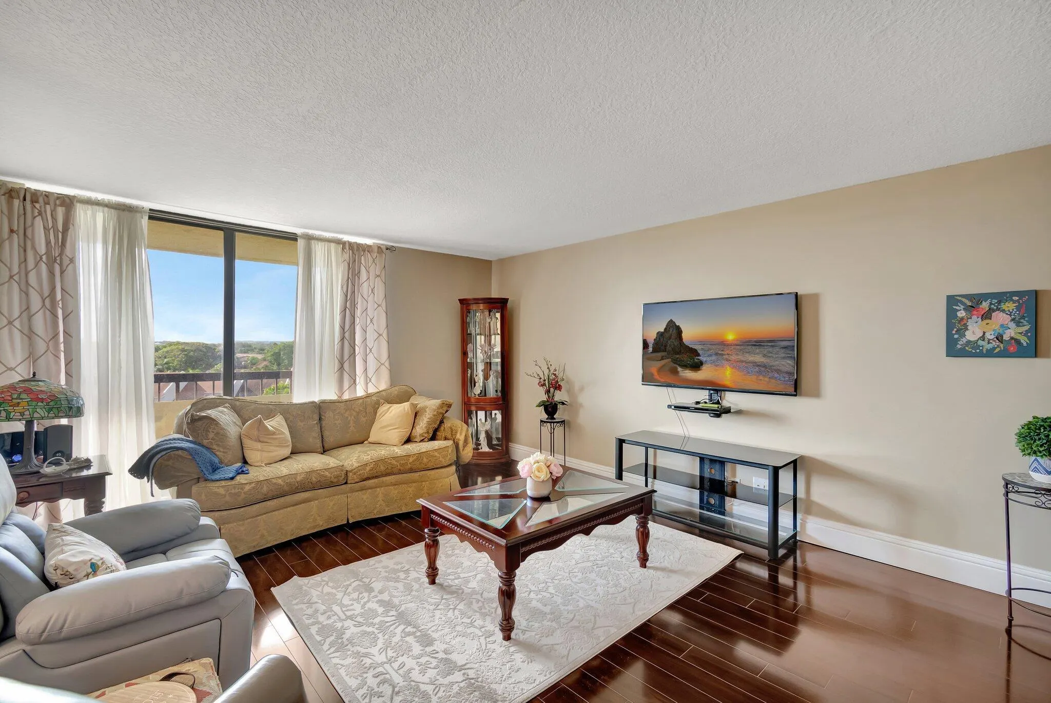 6372 LA COSTA Drive #504