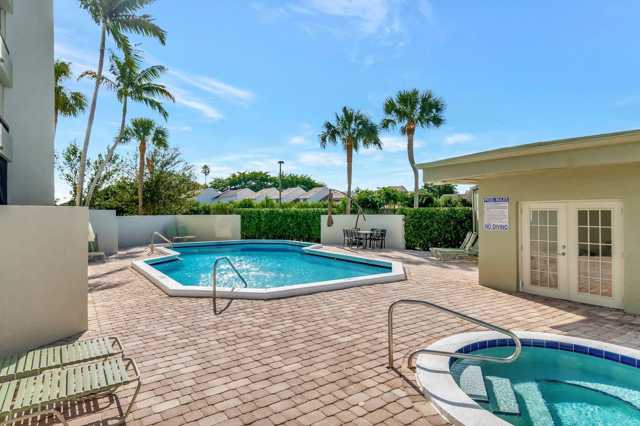 6372 LA COSTA Drive #504