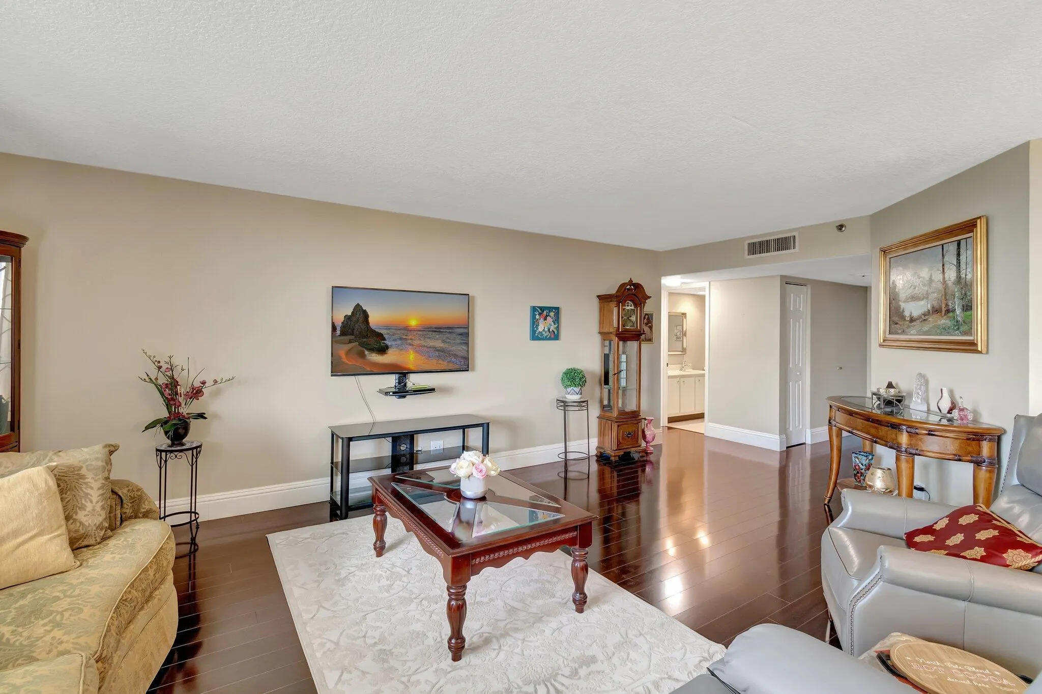 6372 LA COSTA Drive #504