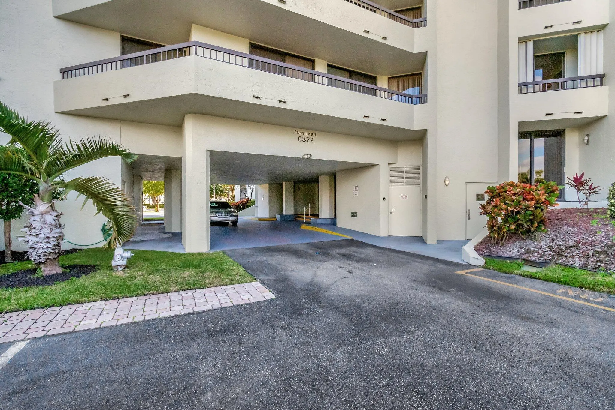 6372 LA COSTA Drive #504