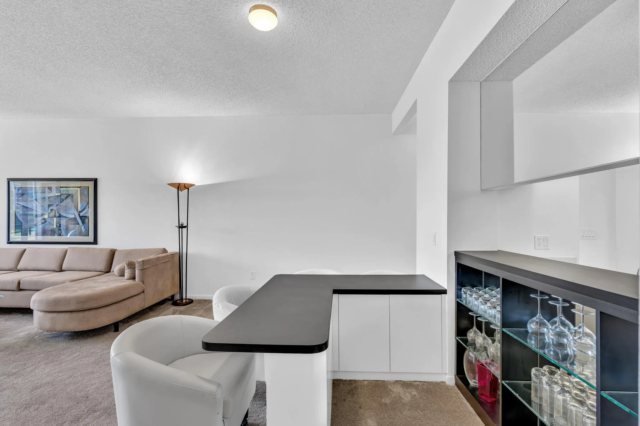 7508 LA PAZ Boulevard #204