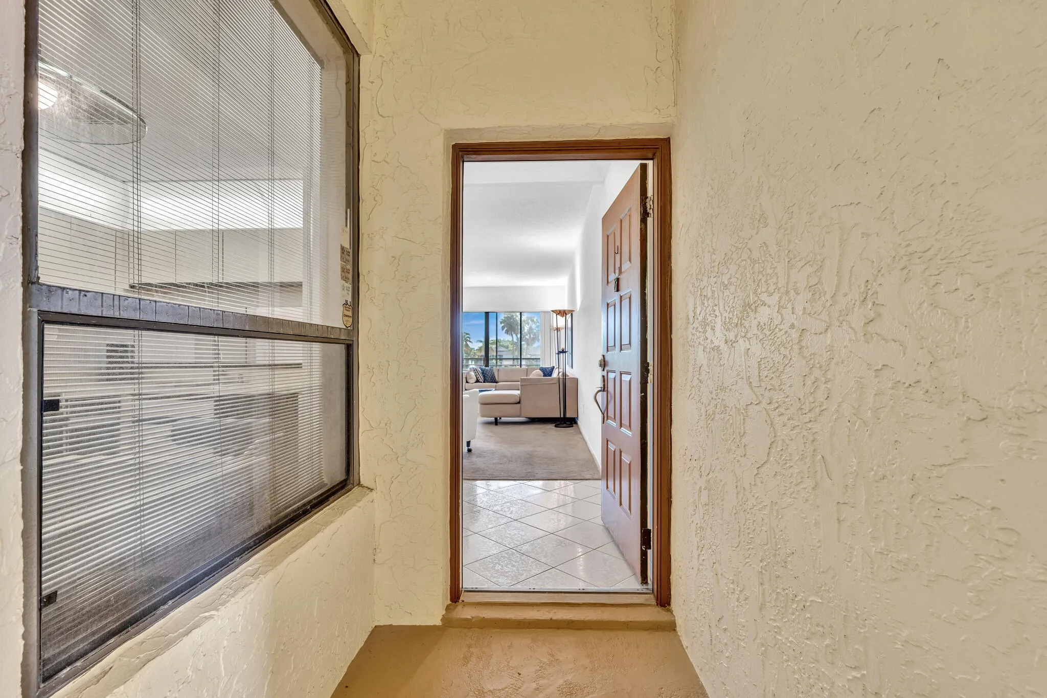 7508 LA PAZ Boulevard #204
