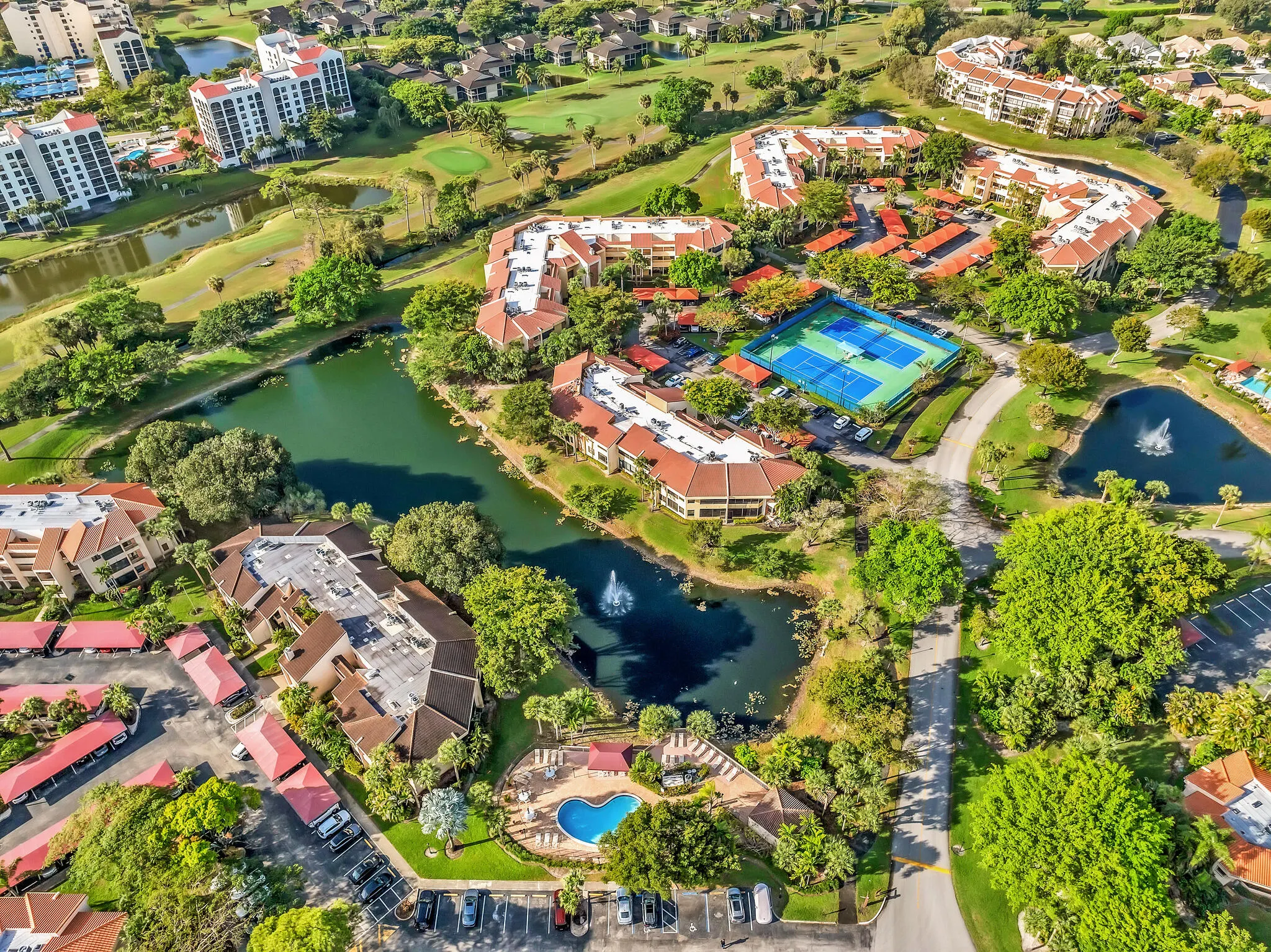 7508 LA PAZ Boulevard #204