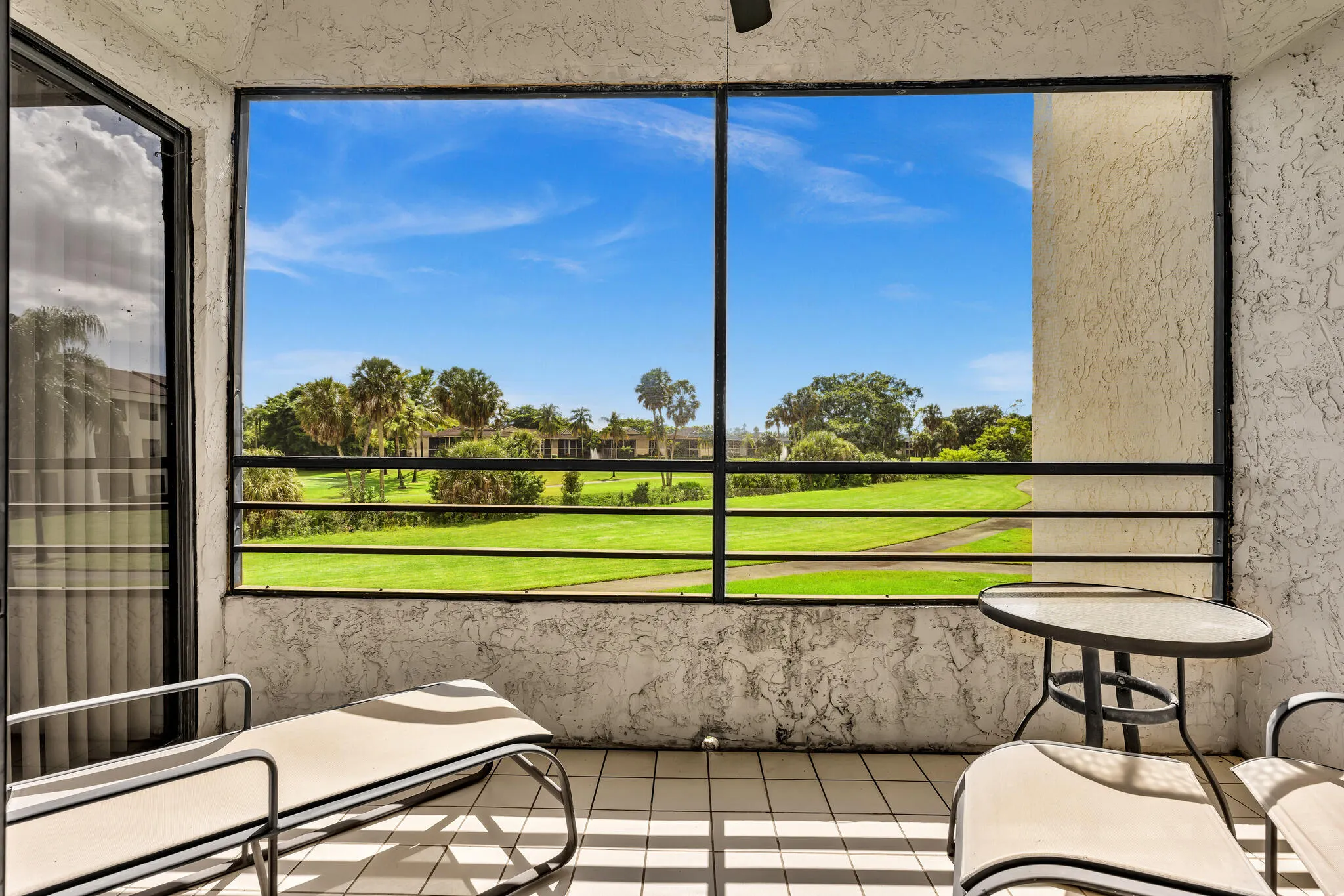 7508 LA PAZ Boulevard #204