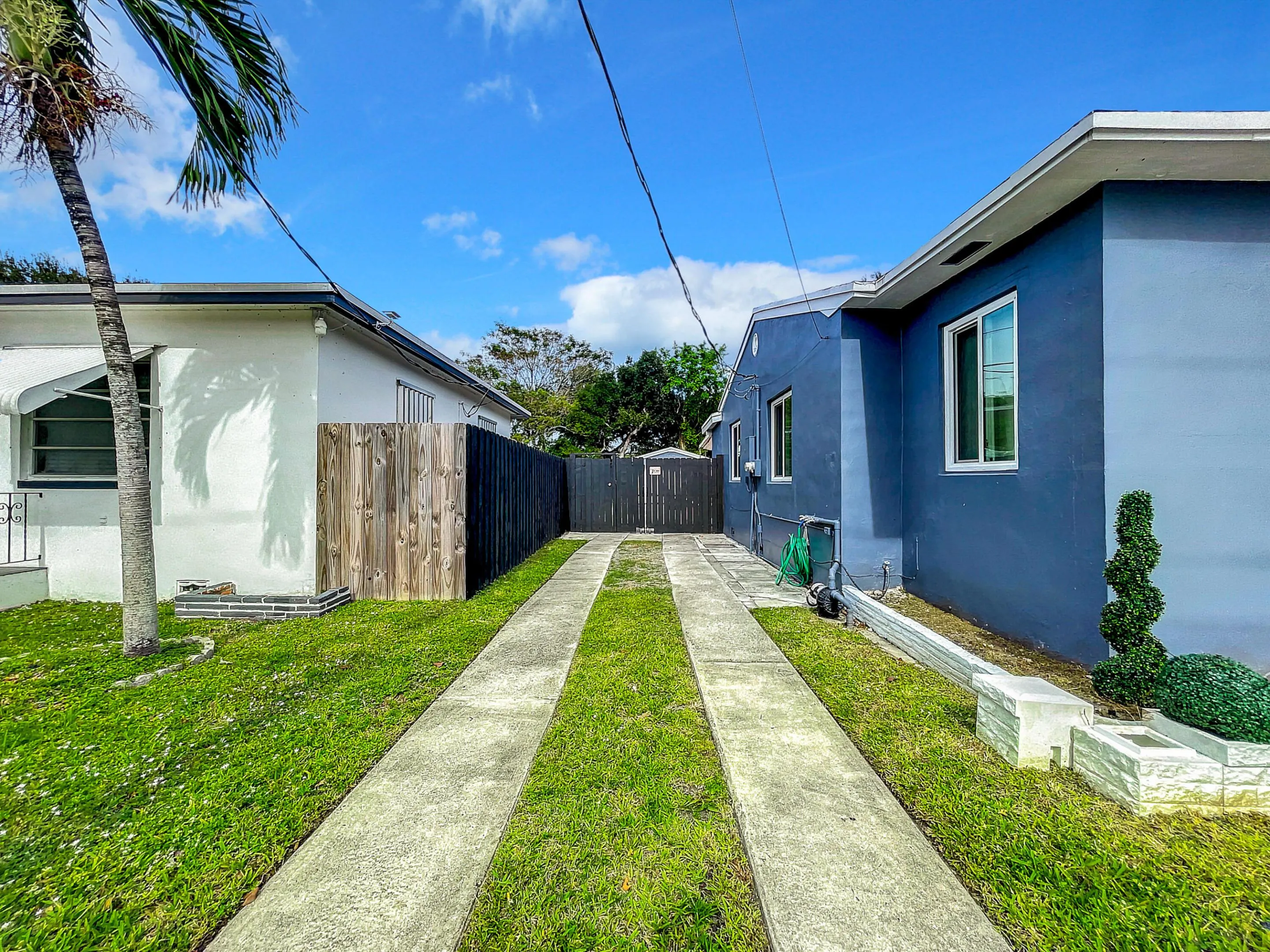 2649 Johnson Street