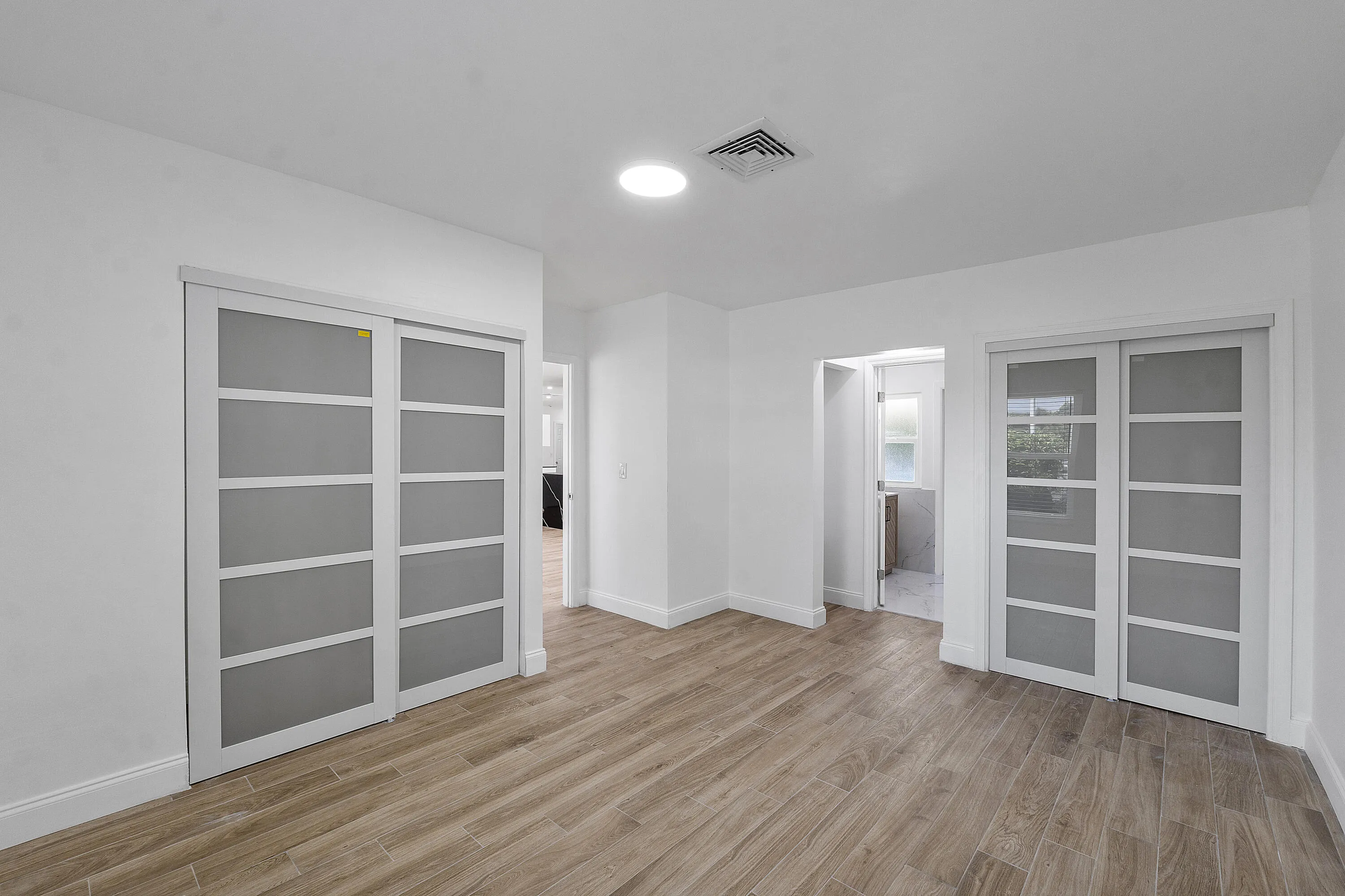 400 SW 9TH Avenue