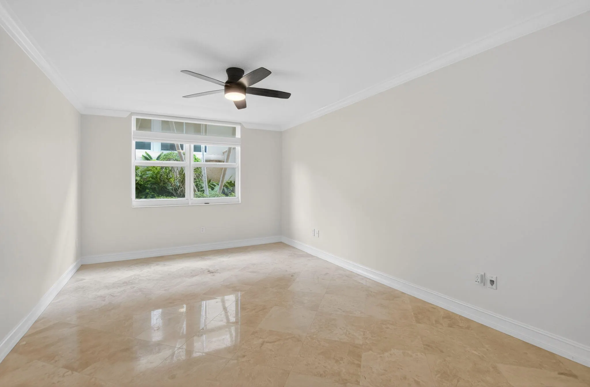99 SE MIZNER Boulevard #602