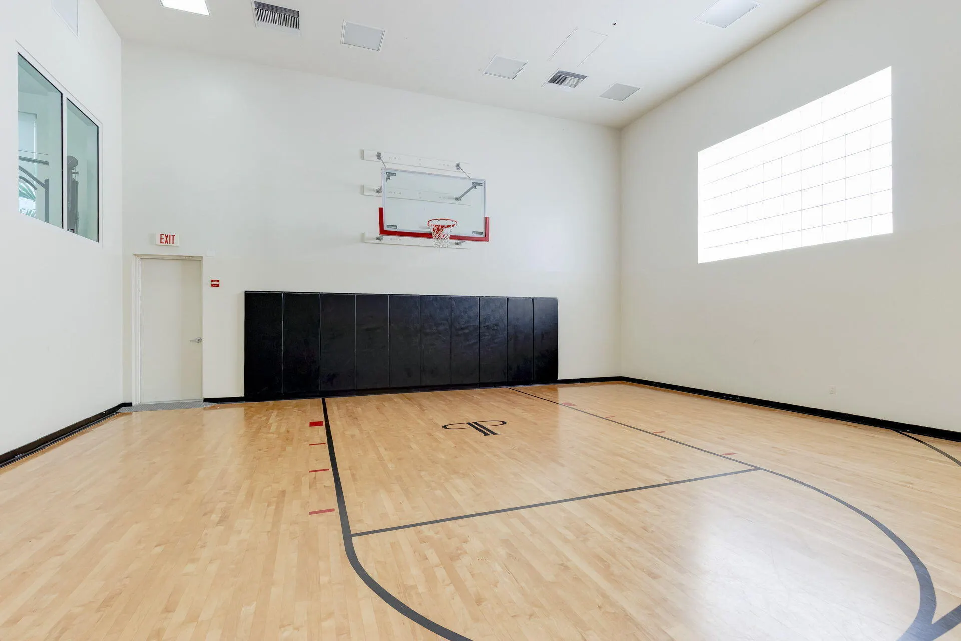 99 SE MIZNER Boulevard #602