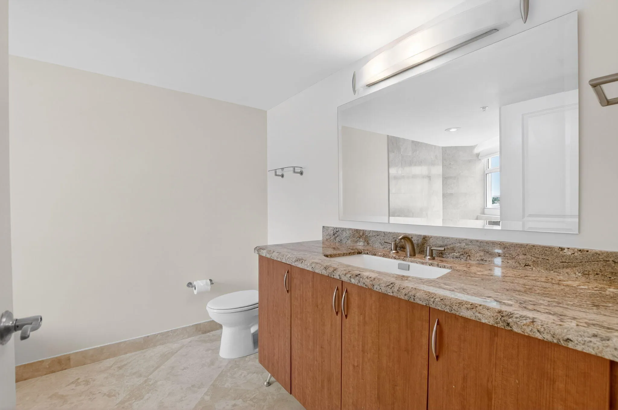99 SE MIZNER Boulevard #602