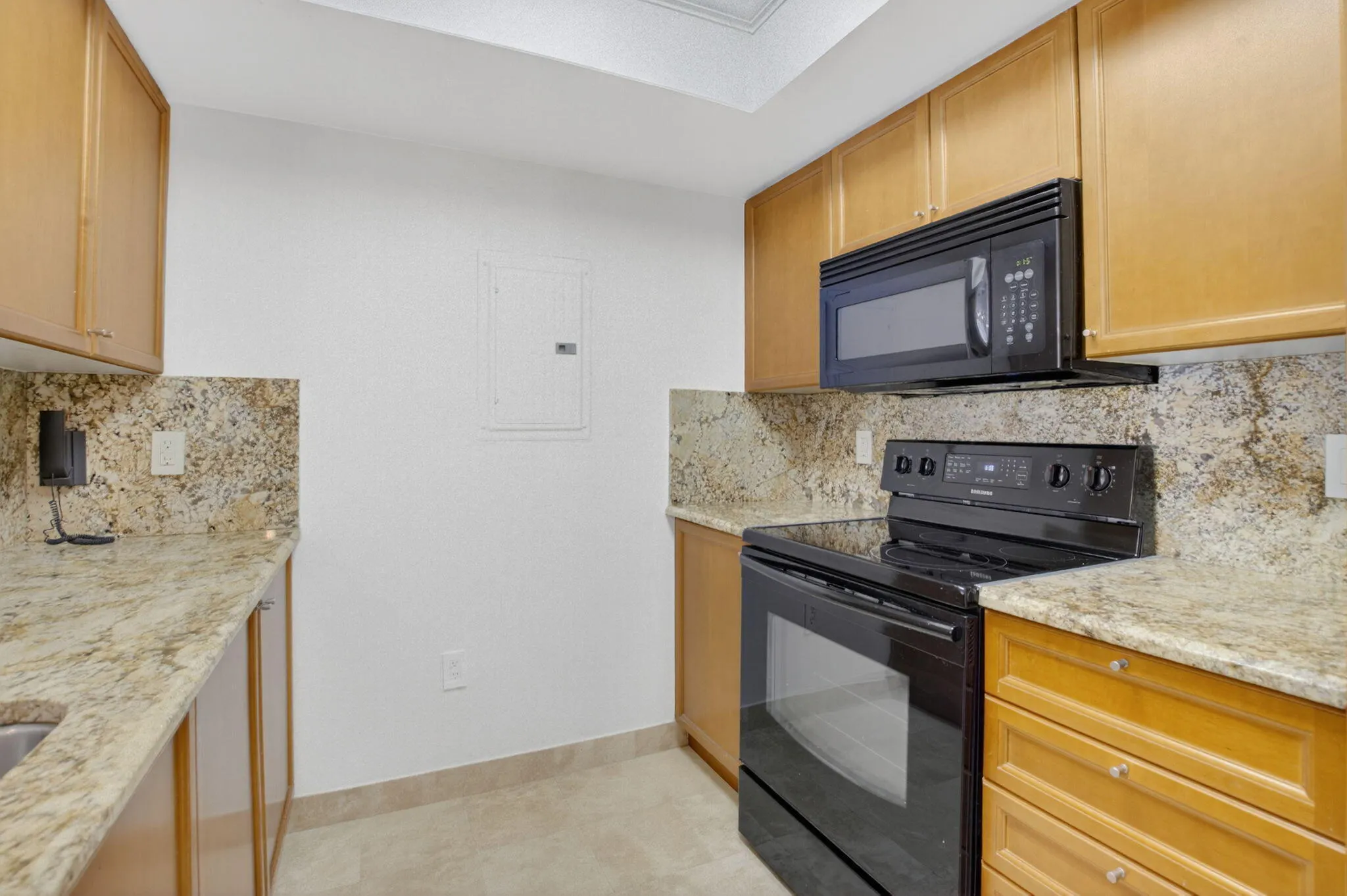 99 SE MIZNER Boulevard #602