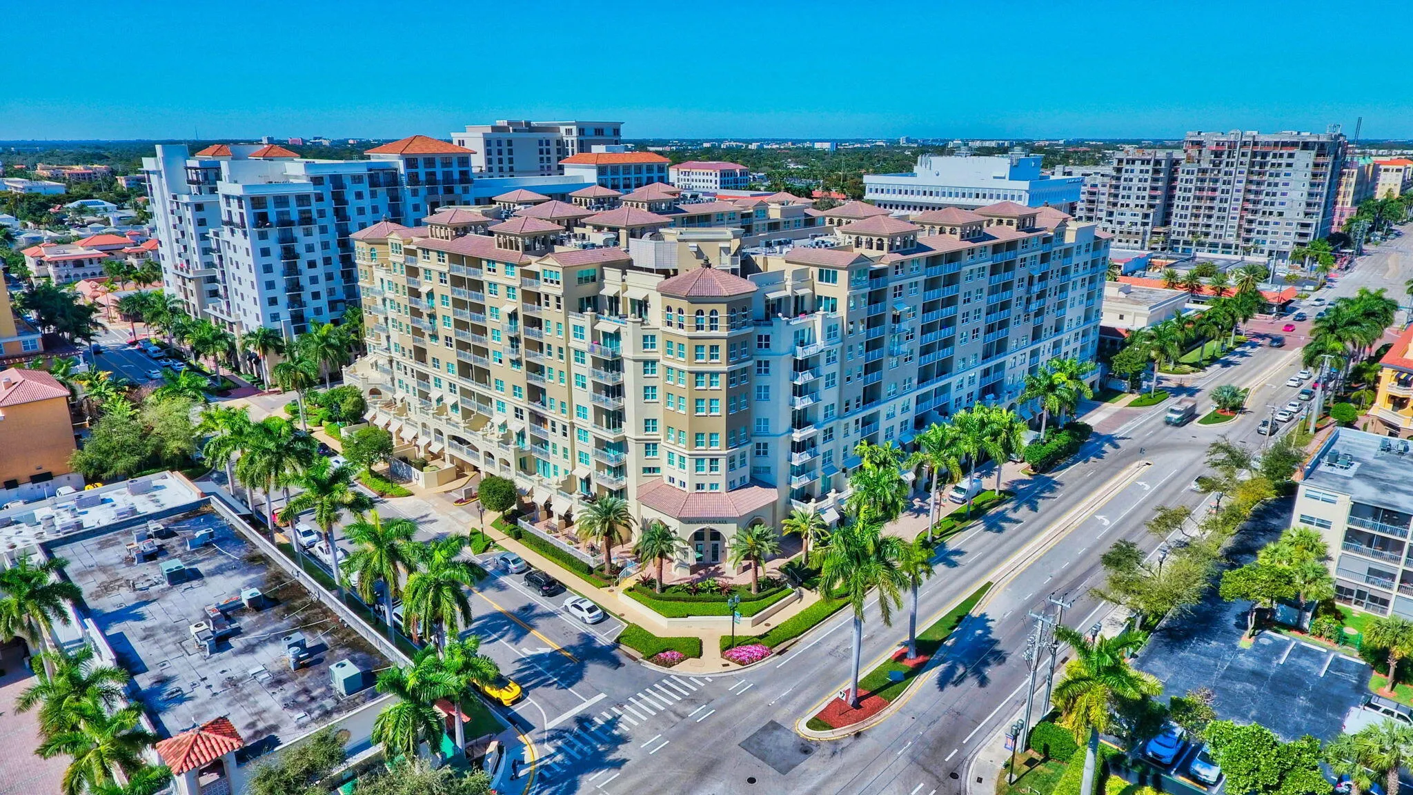 99 SE MIZNER Boulevard #602