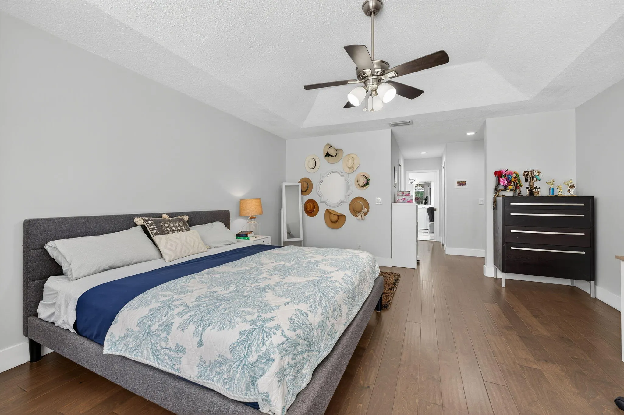 10738 SANTA ROSA Drive