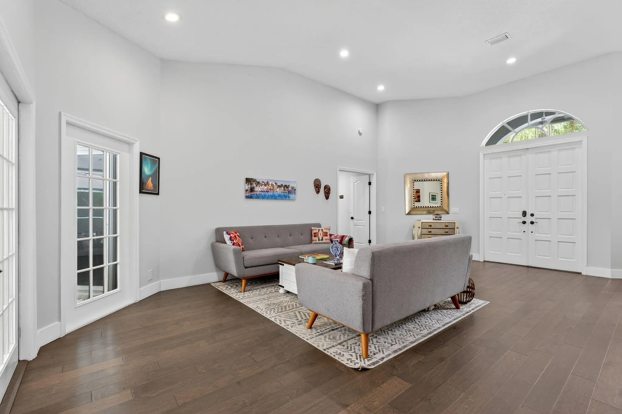 10738 SANTA ROSA Drive