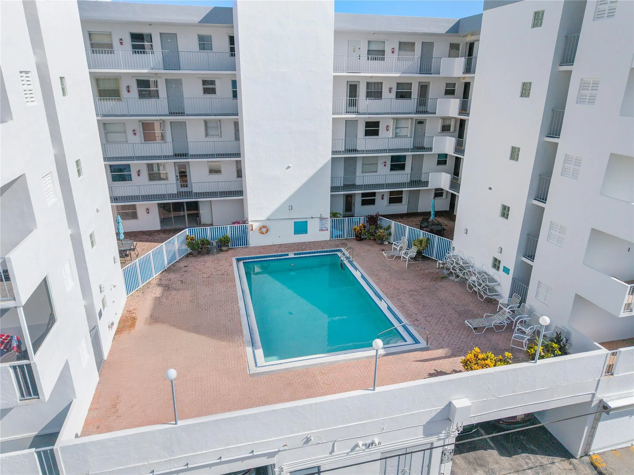 1720 JEFFERSON Street #212