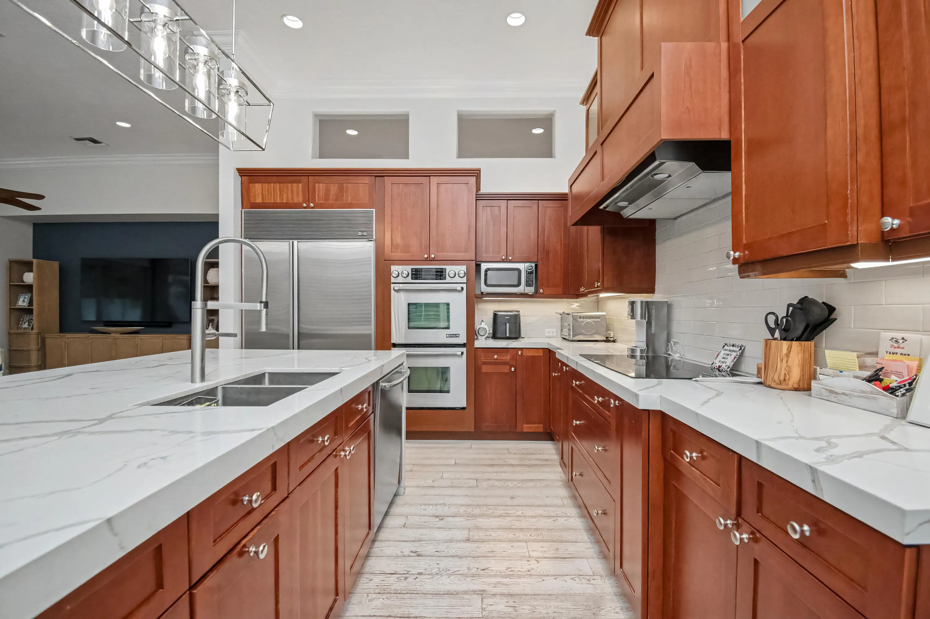 7952 VILLA D ESTE Way