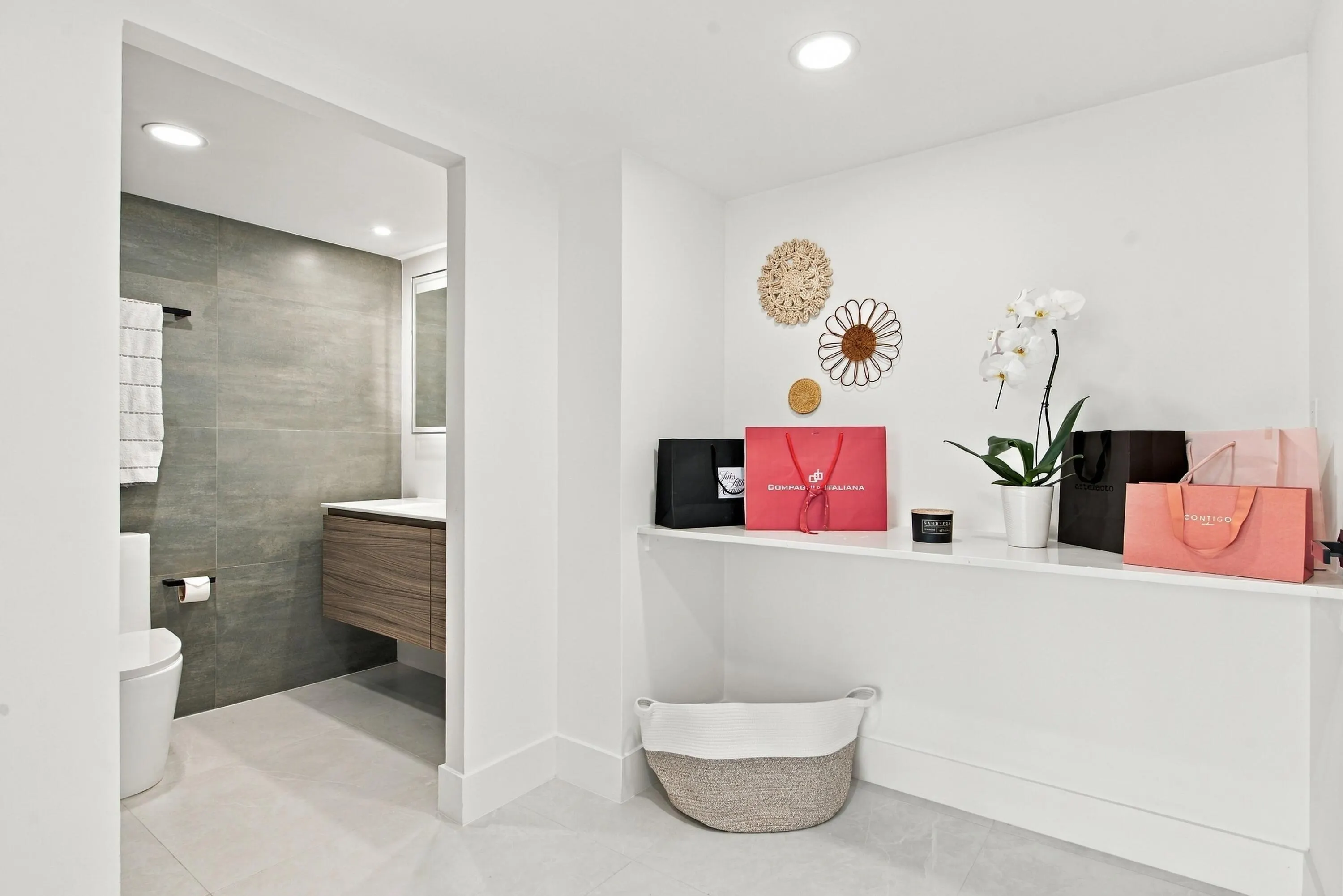 3140 S Ocean Drive #610