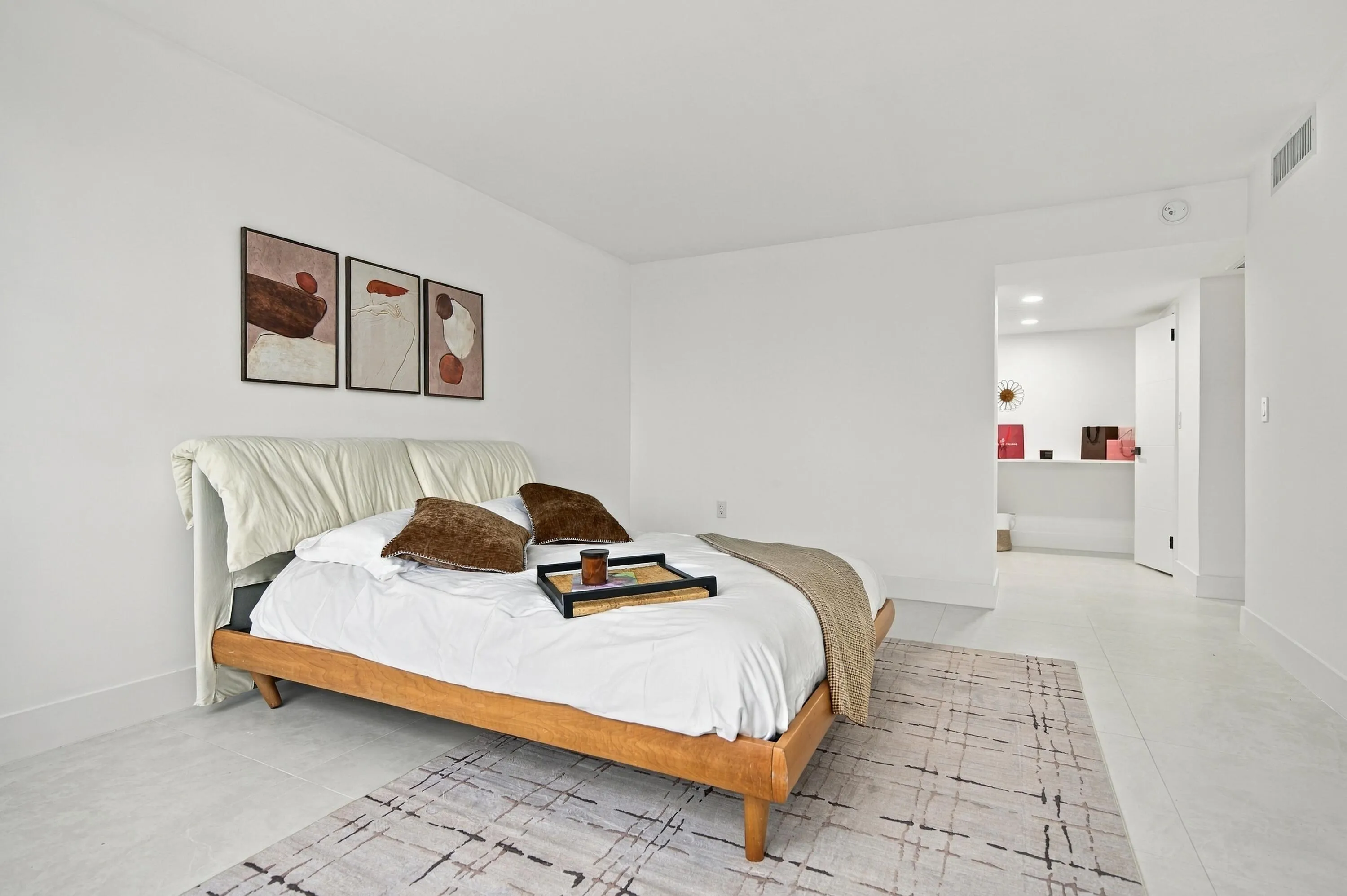 3140 S Ocean Drive #610