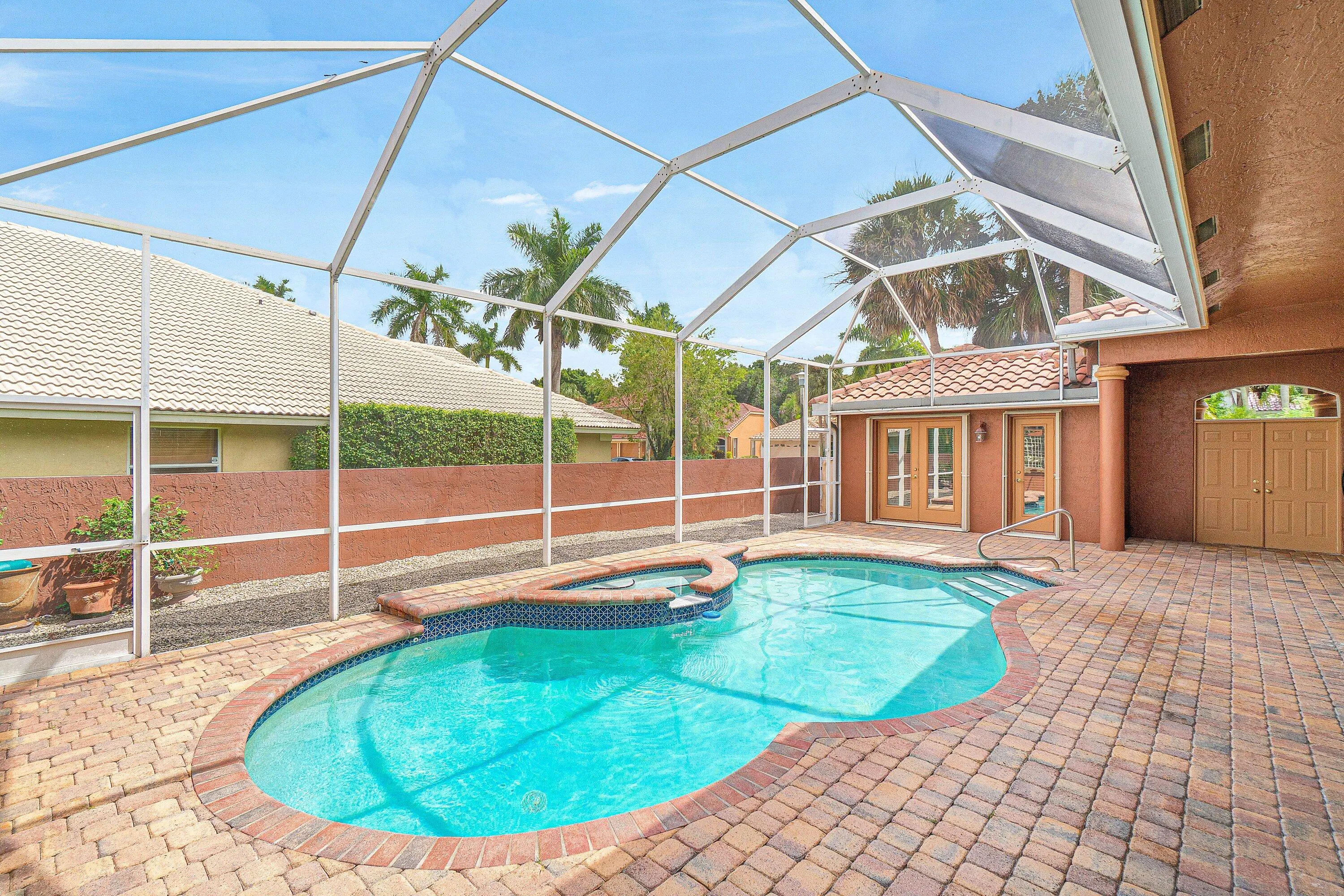 10599 Saint Thomas Drive