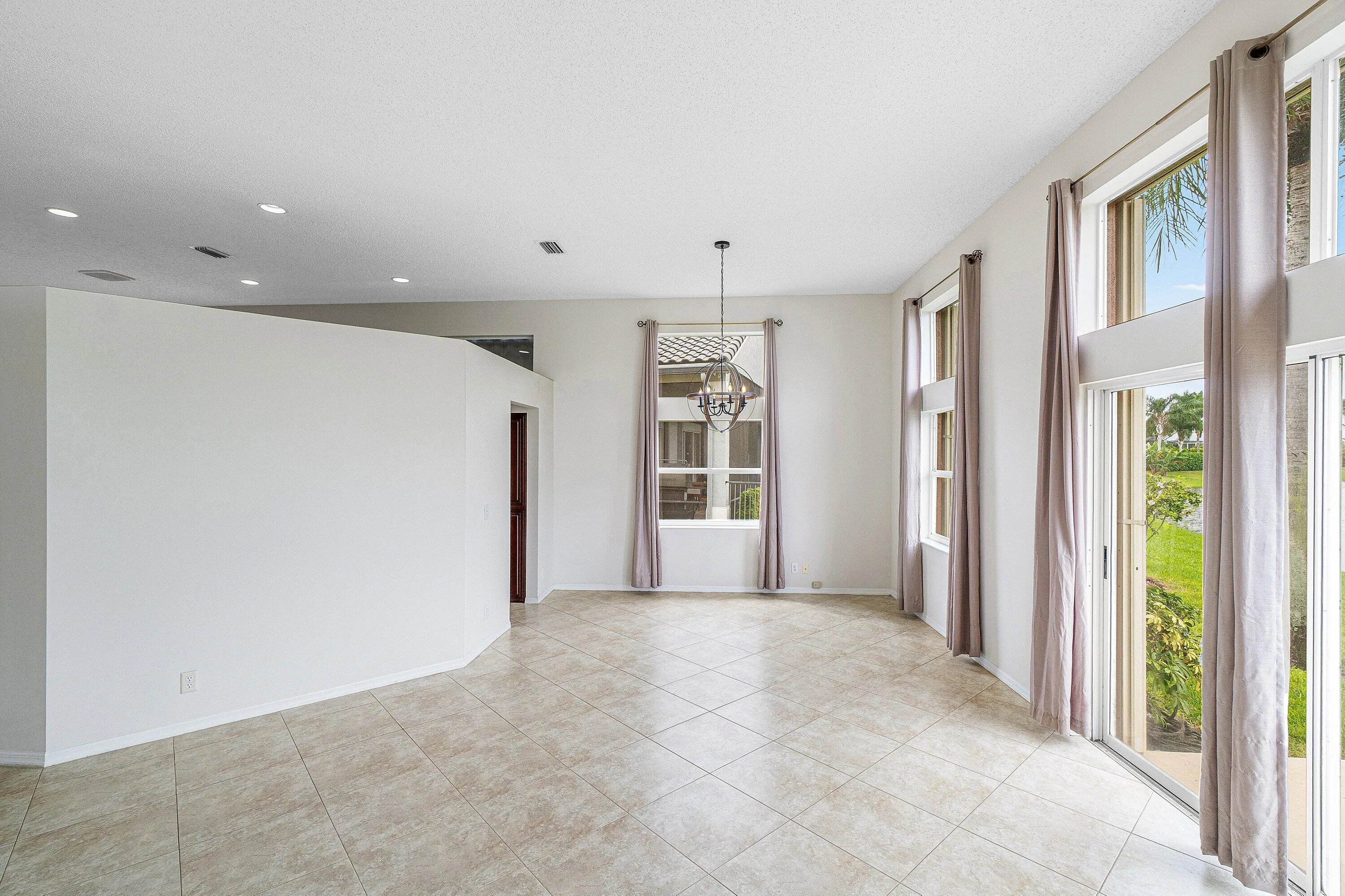 10599 Saint Thomas Drive