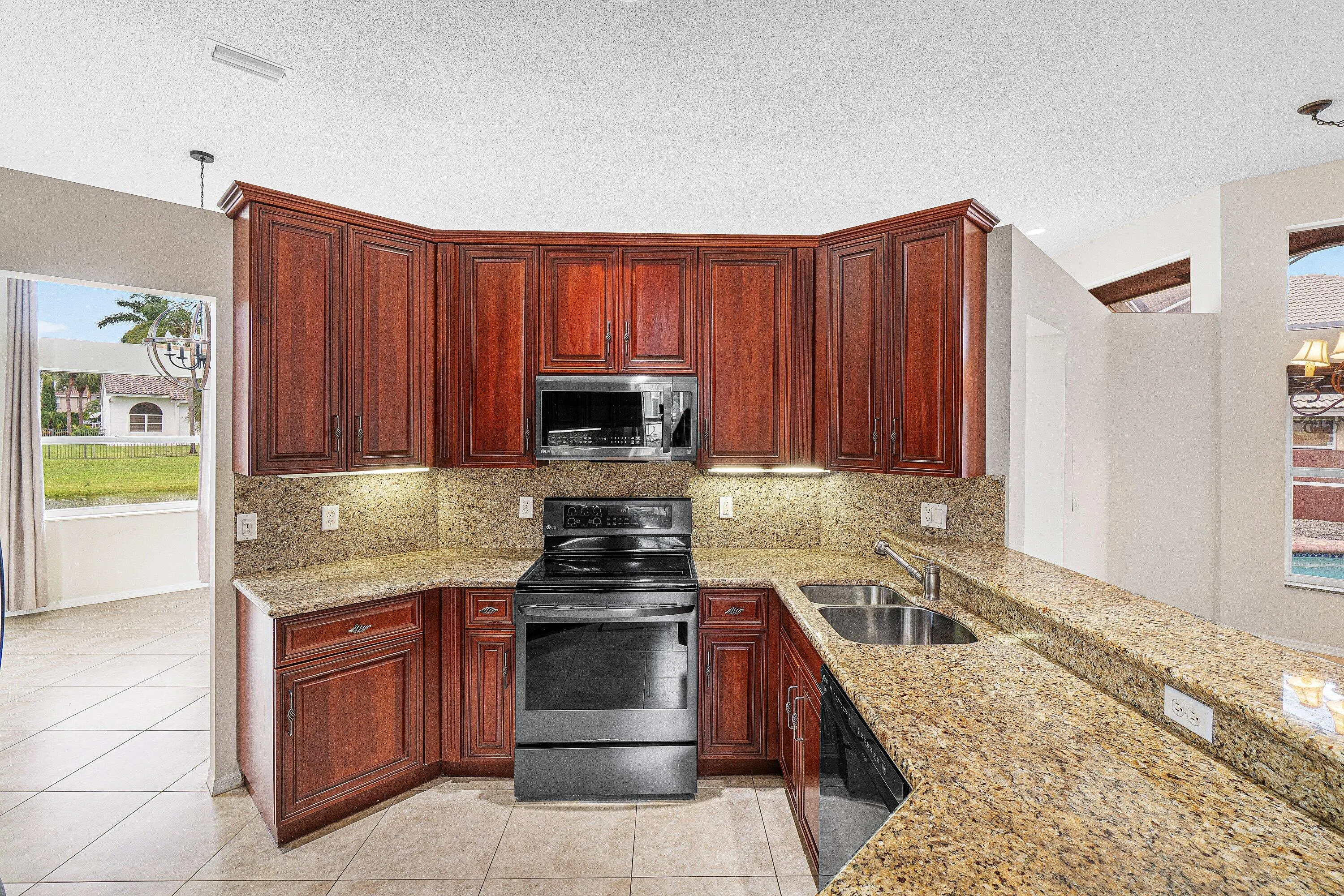 10599 Saint Thomas Drive
