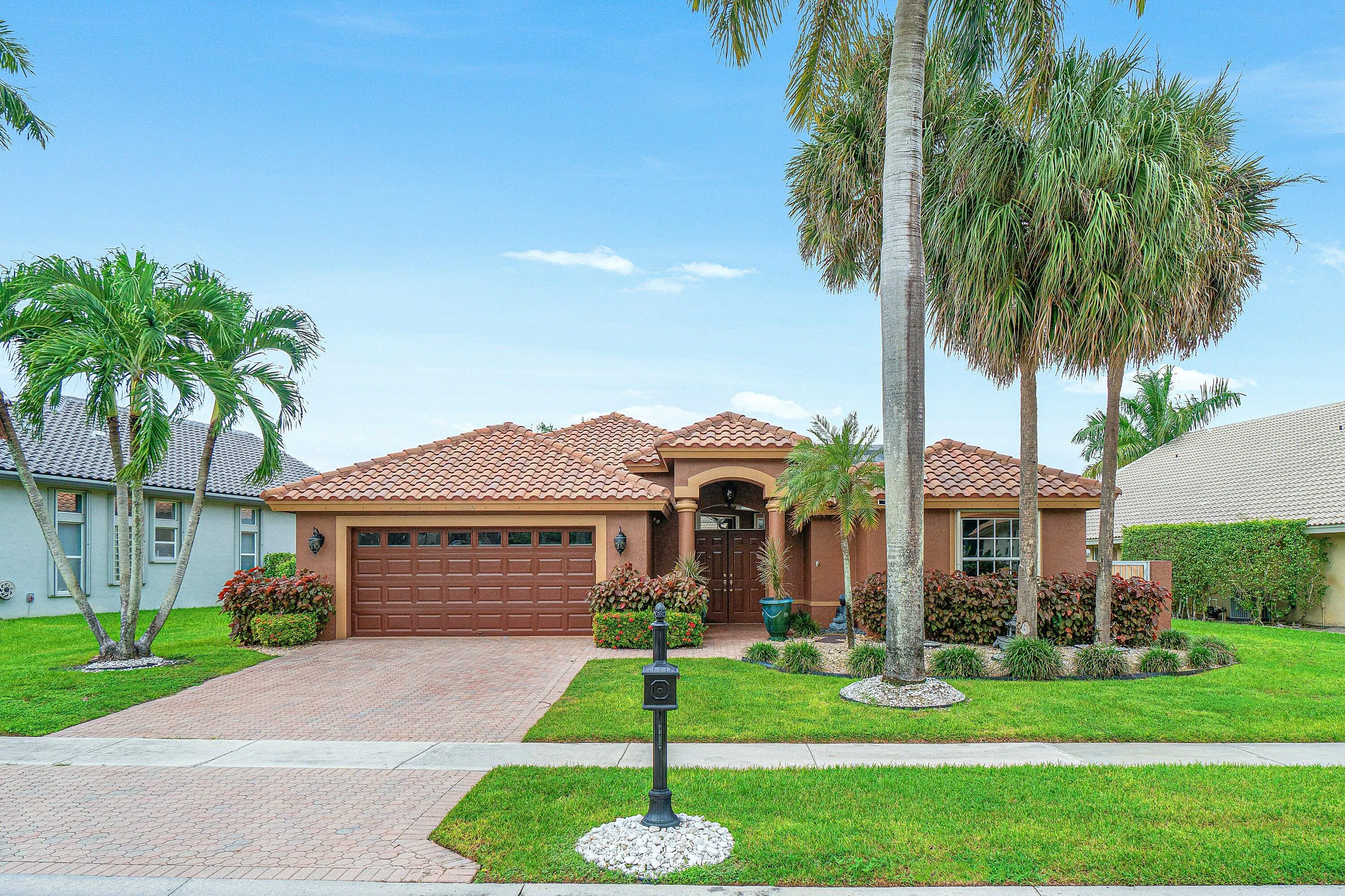 10599 Saint Thomas Drive