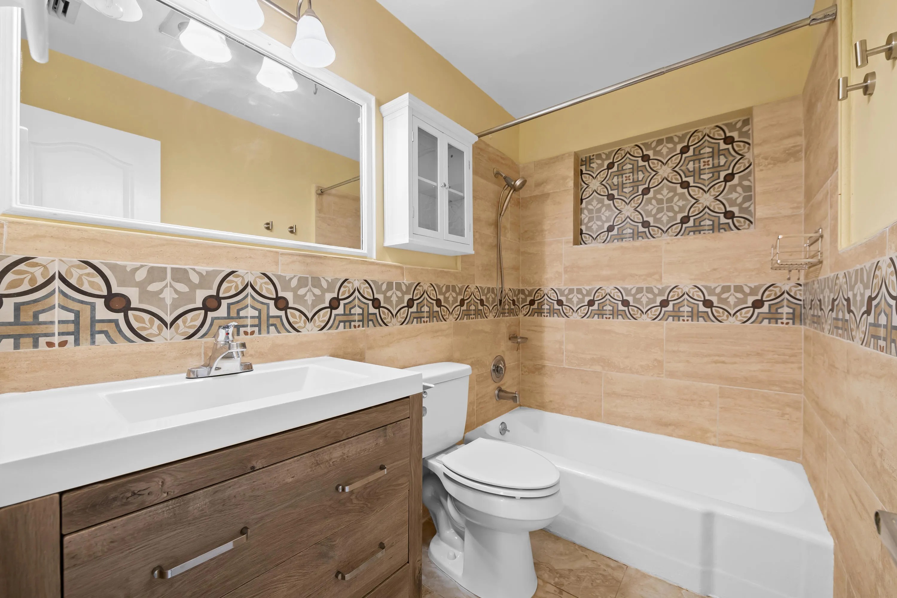 51 NE 49TH Street