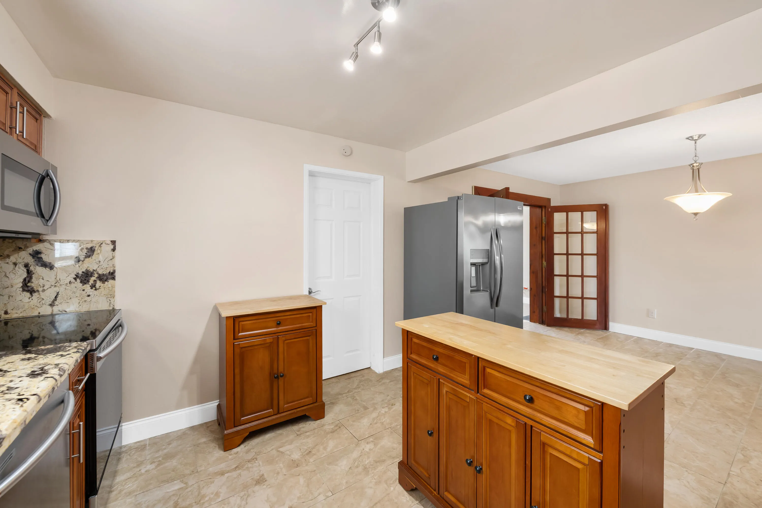51 NE 49TH Street