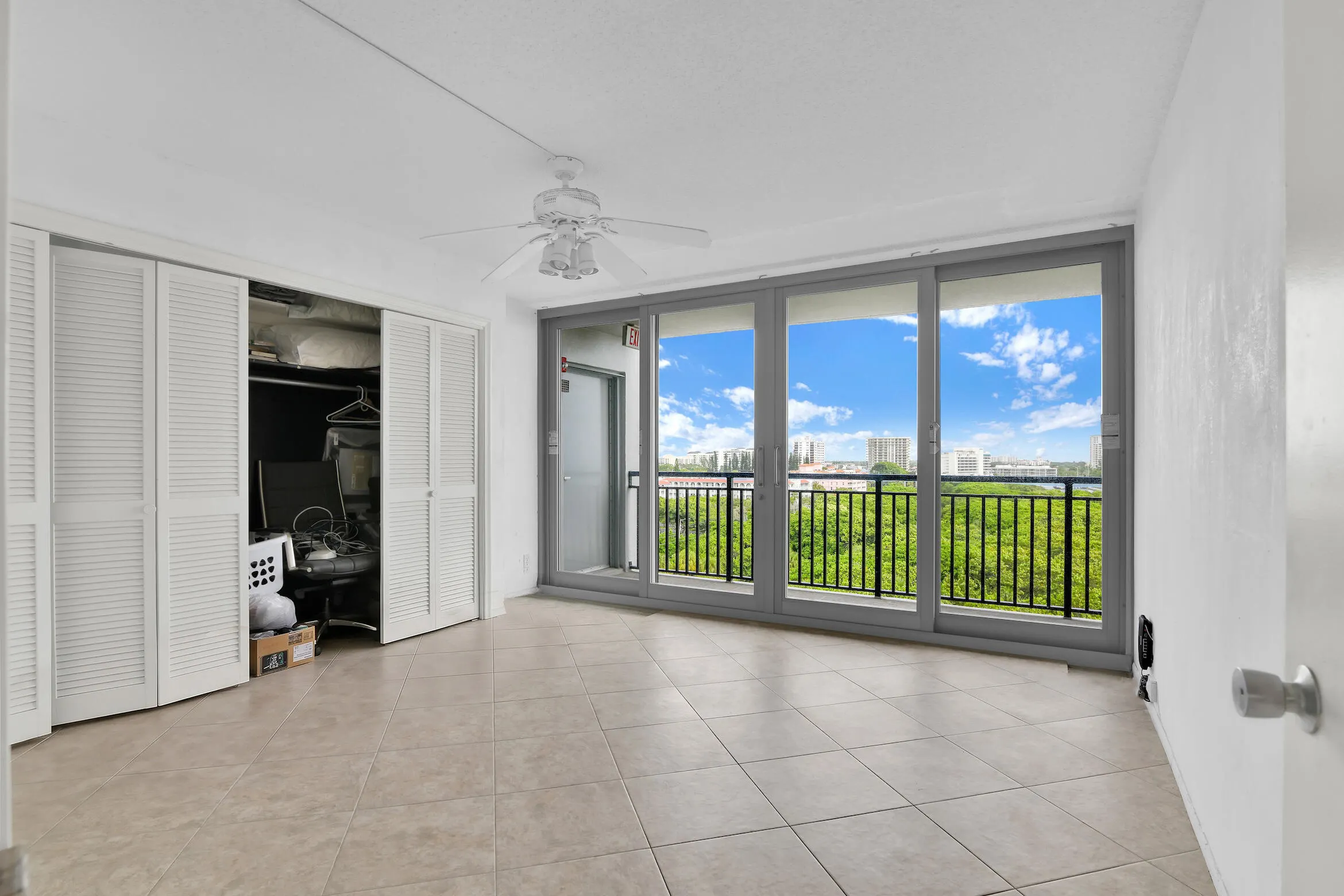 1180 S Ocean Boulevard #8 E