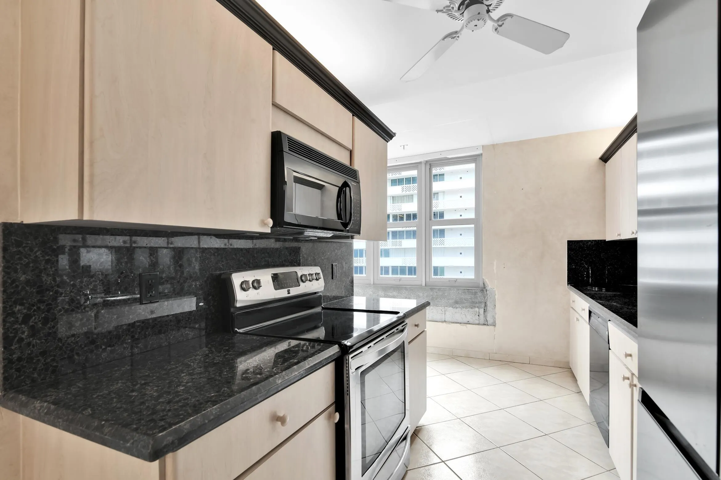 1180 S Ocean Boulevard #8 E