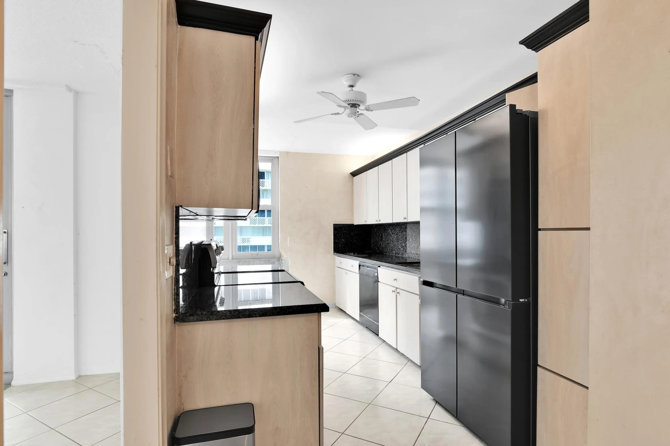1180 S Ocean Boulevard #8 E