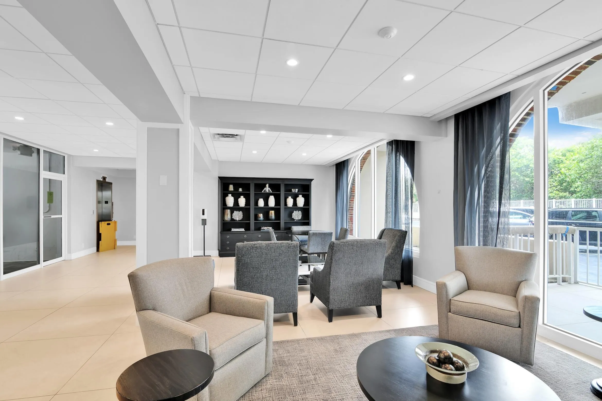 1180 S Ocean Boulevard #8 E