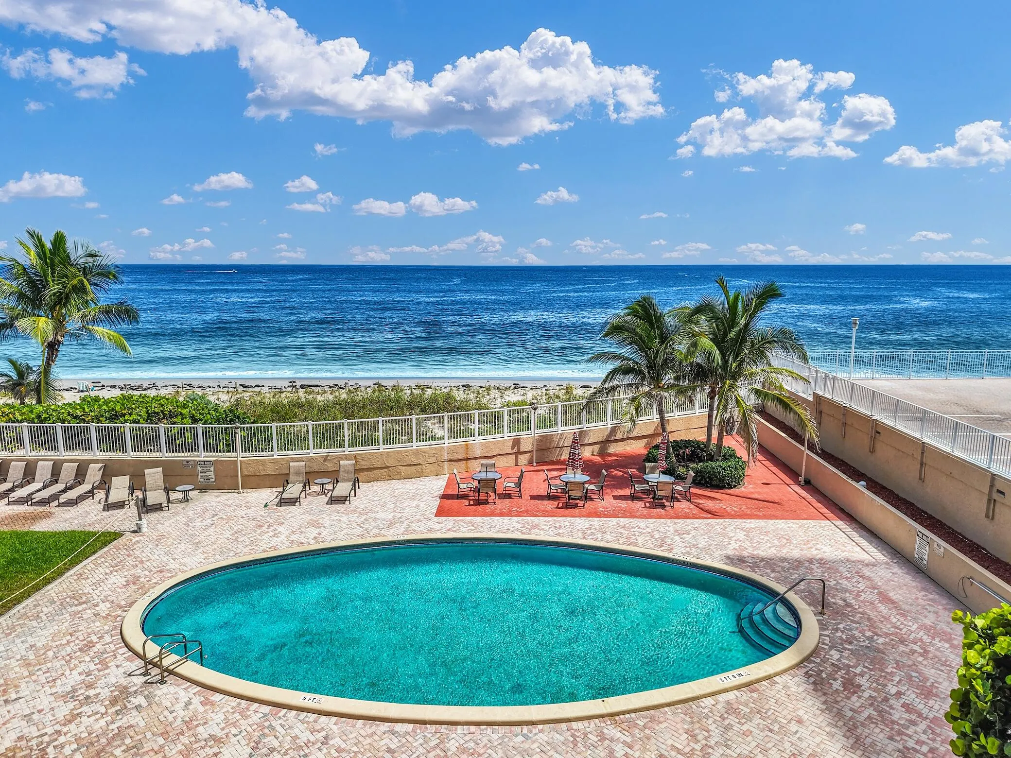 1180 S Ocean Boulevard #8 E