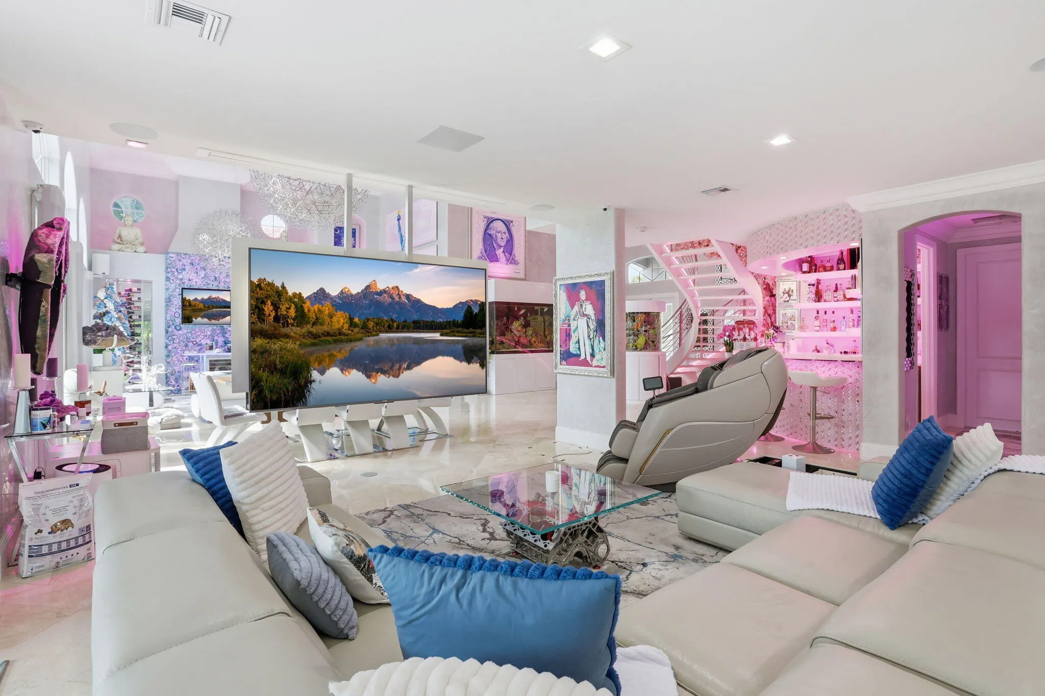 210 NURMI Drive