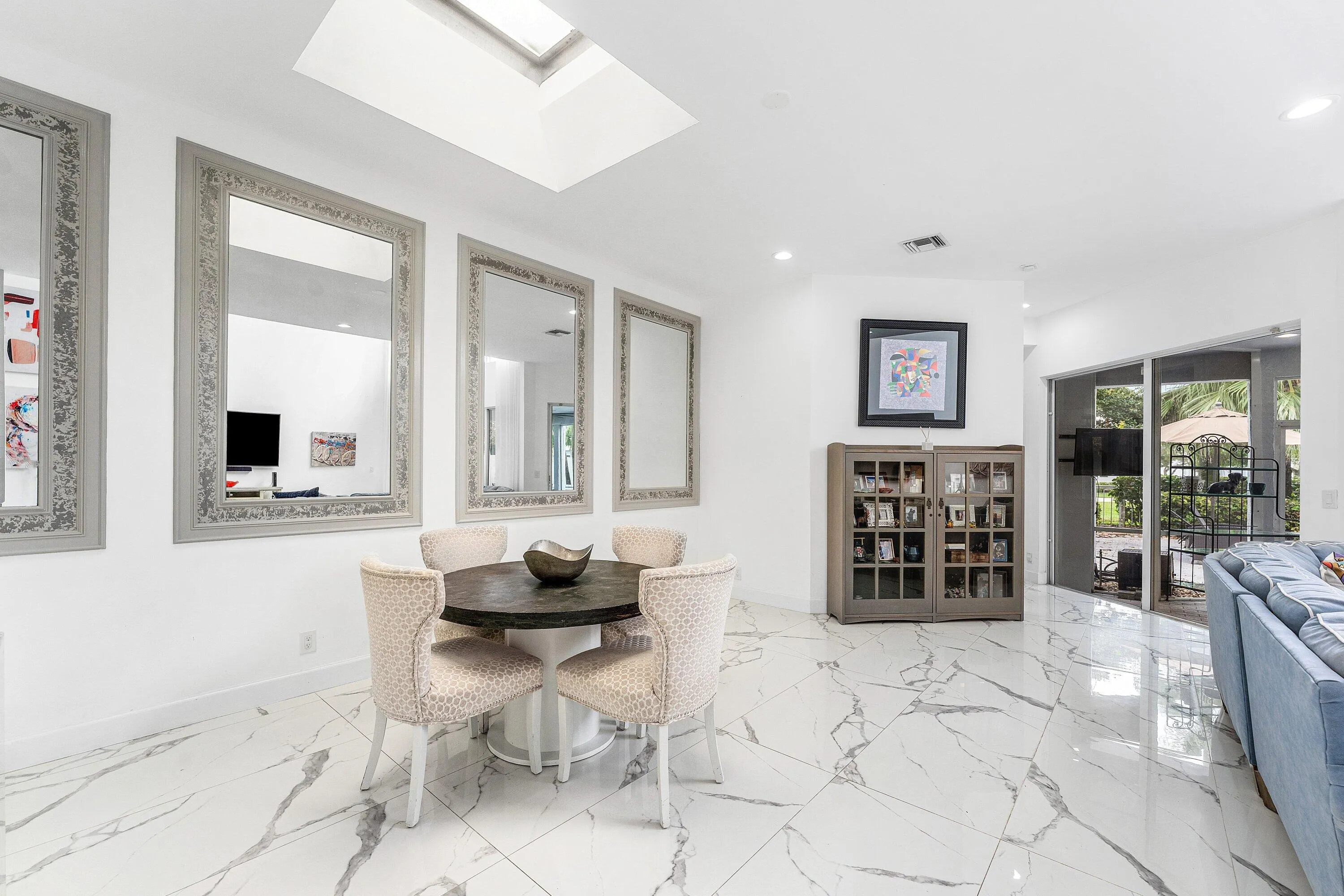 5863 WATERFORD