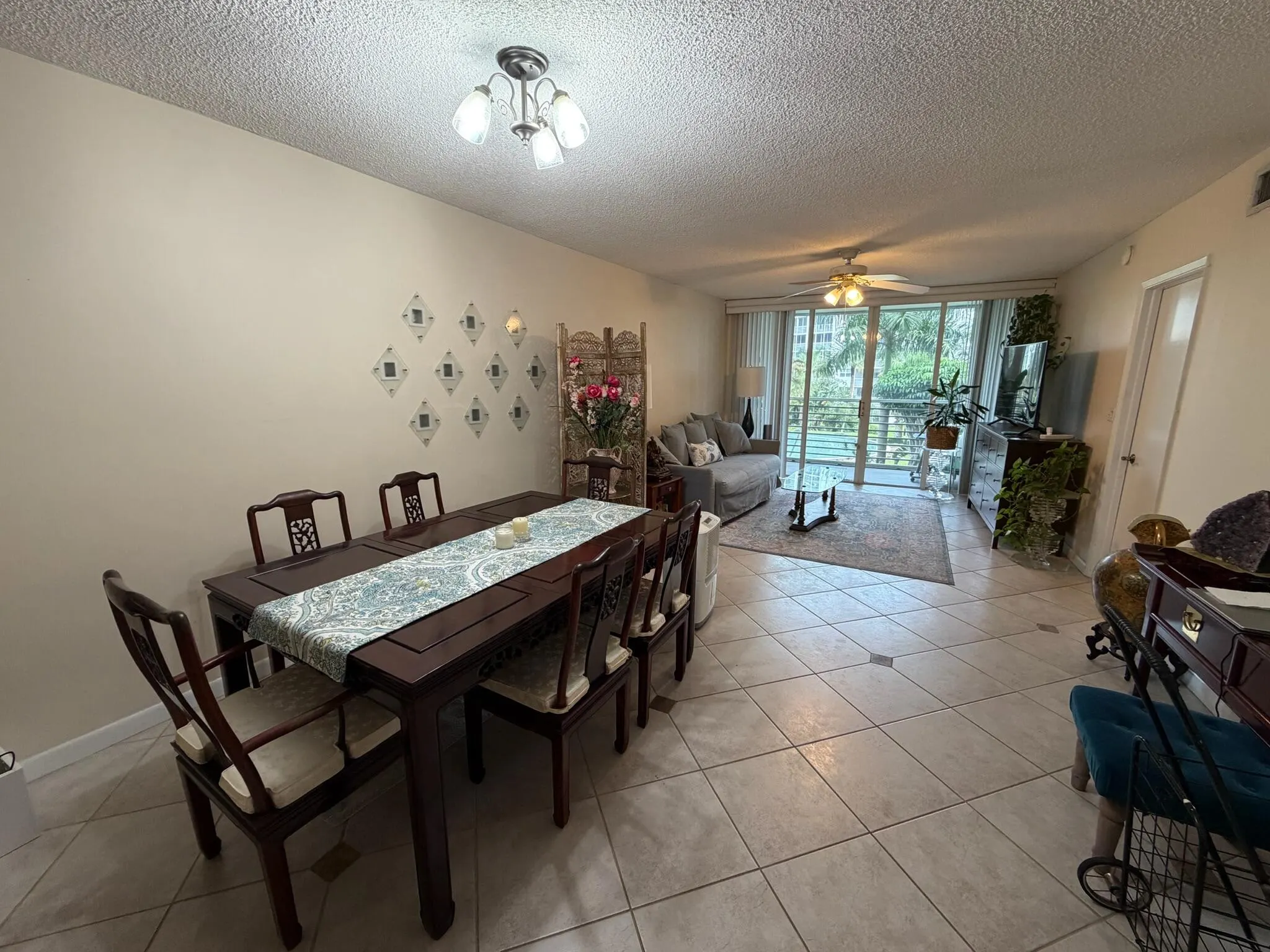 2731 NE 14th Street Causeway #307