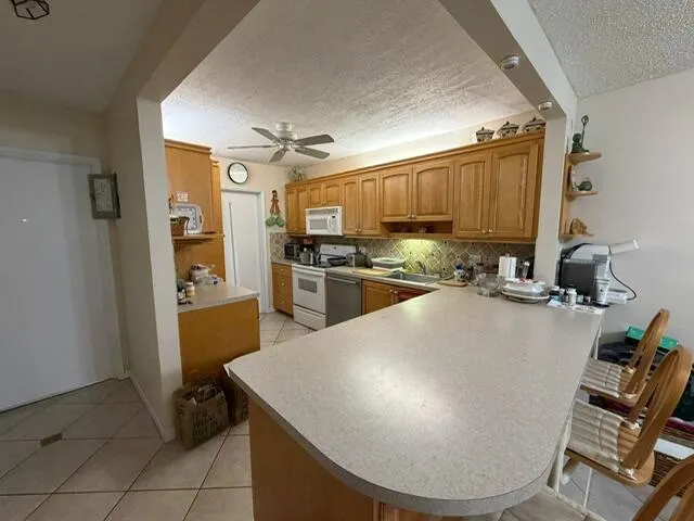 2731 NE 14th Street Causeway #307
