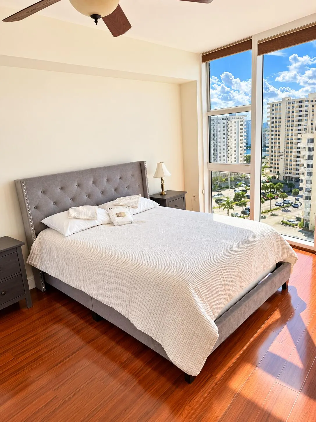 1800 S OCEAN Drive #1210