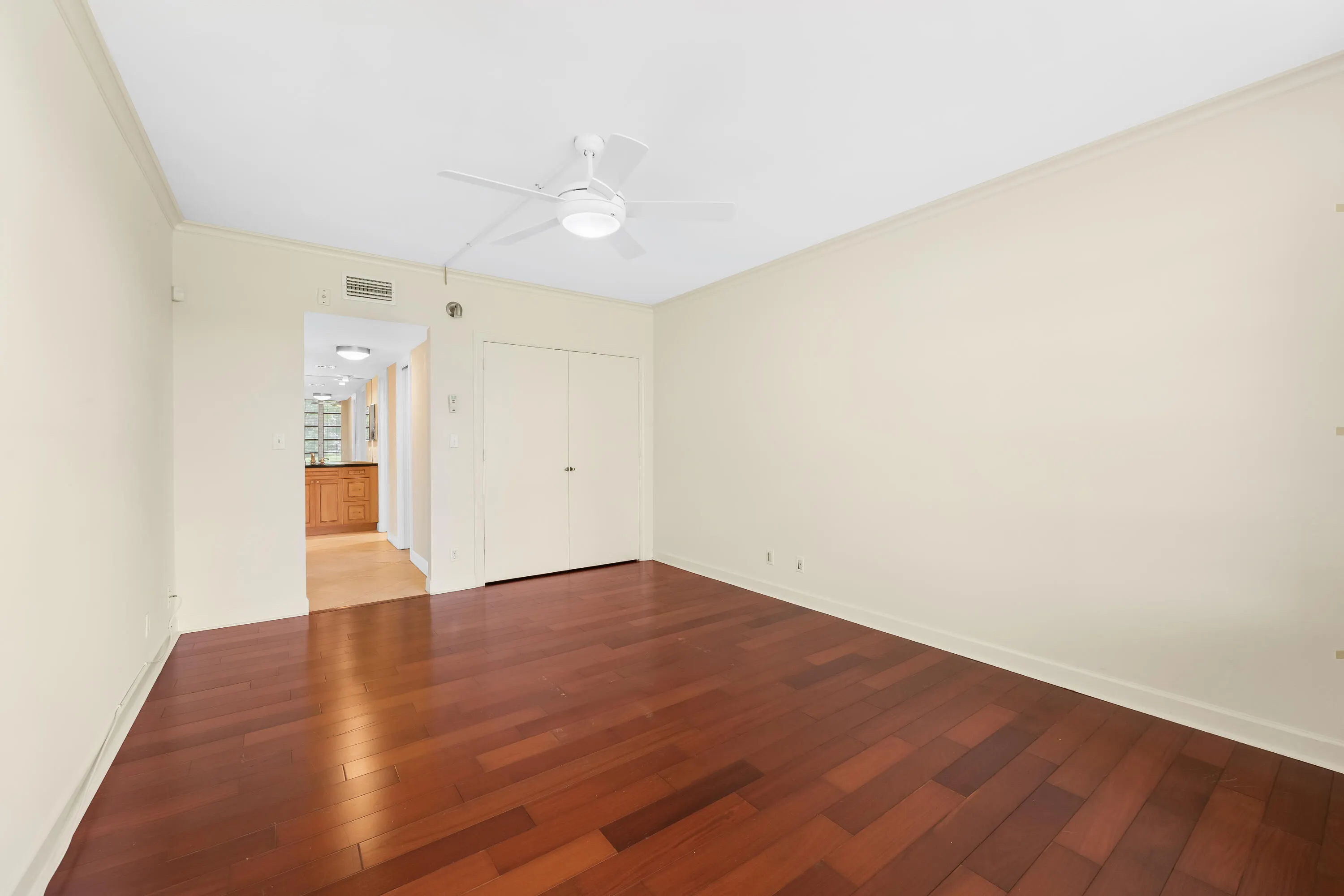 4000 CYPRESS GROVE Way #103